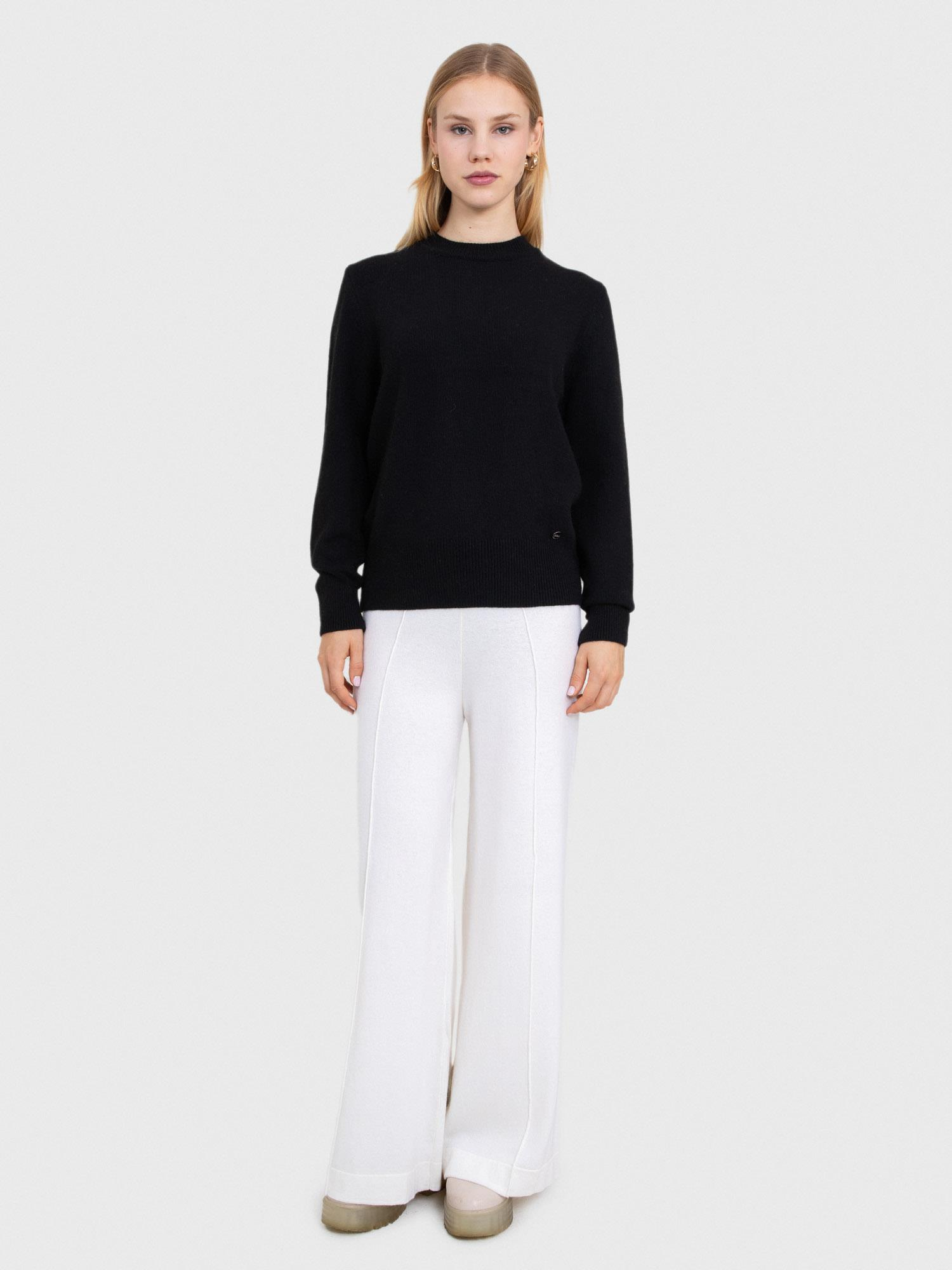 Yuvarlak Yaka Angora Karışımlı Kazak