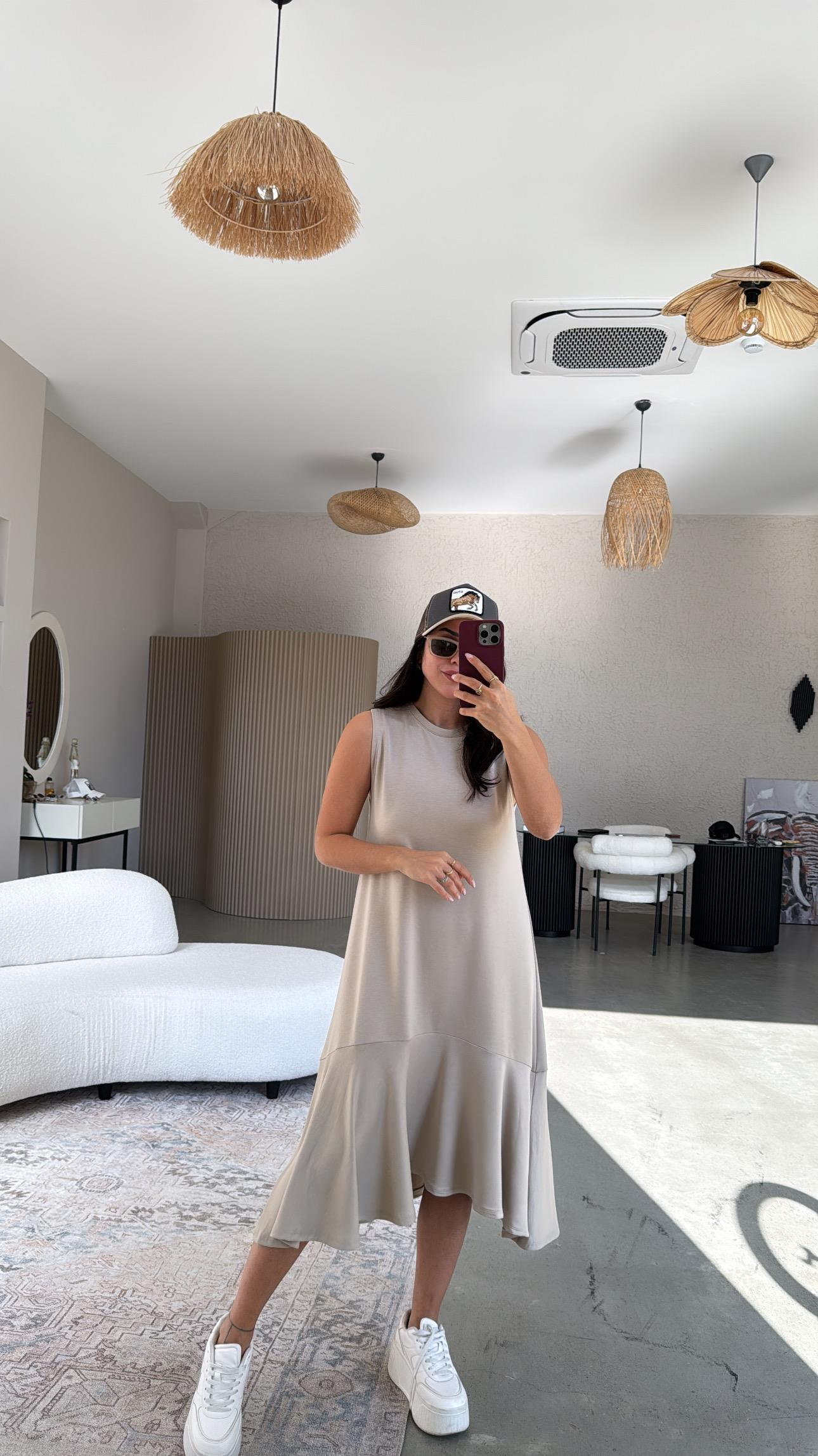 Bej Altı Volanlı Elbise