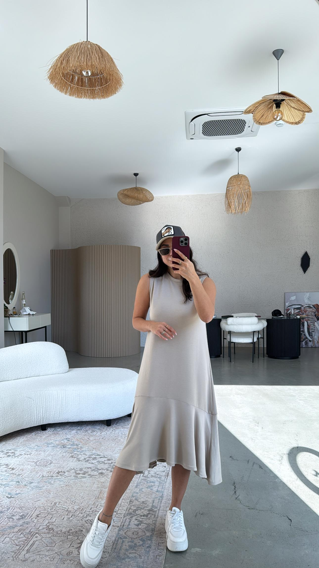 Bej Altı Volanlı Elbise