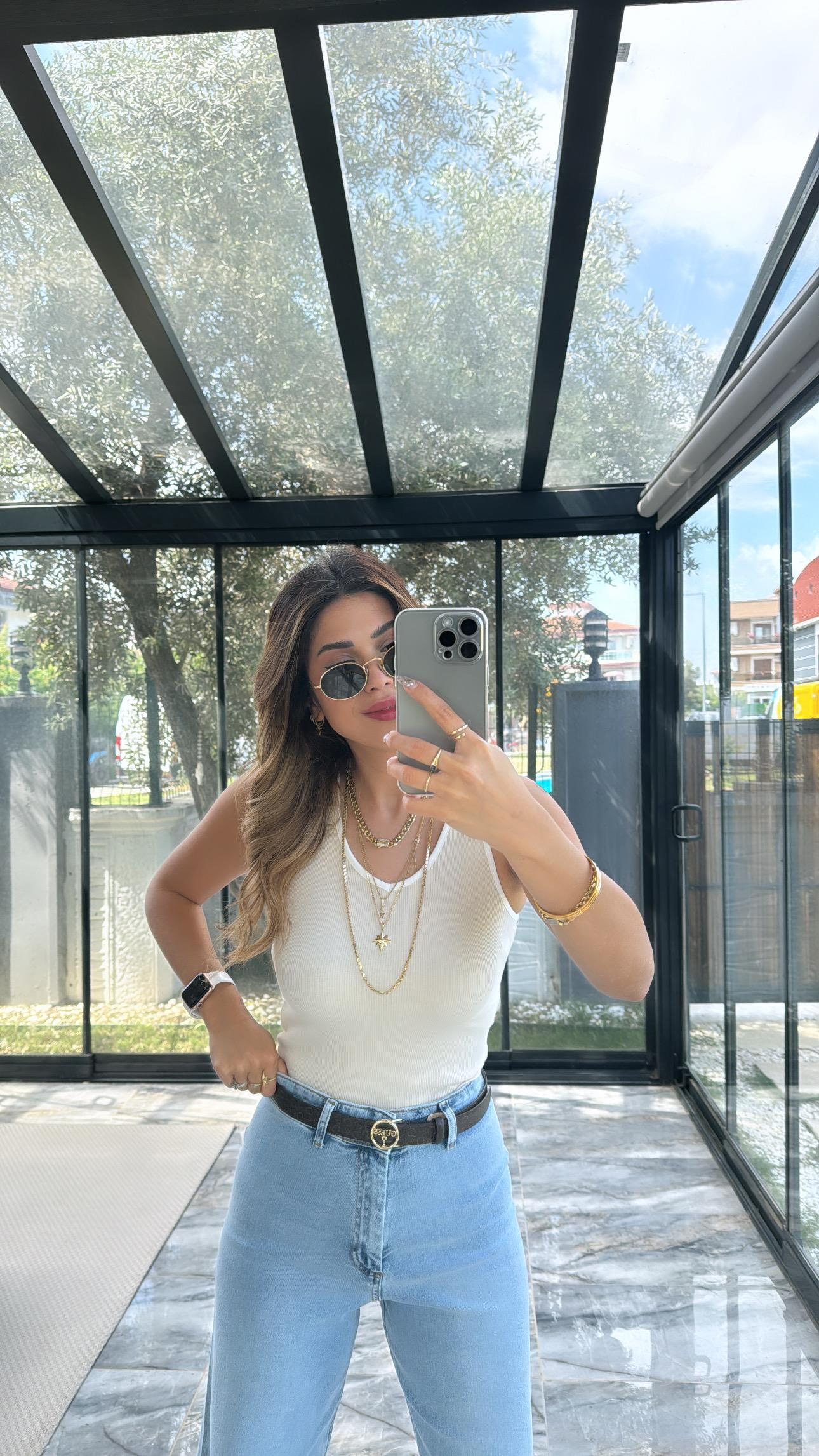 Bej Biyeli Massimo Atlet