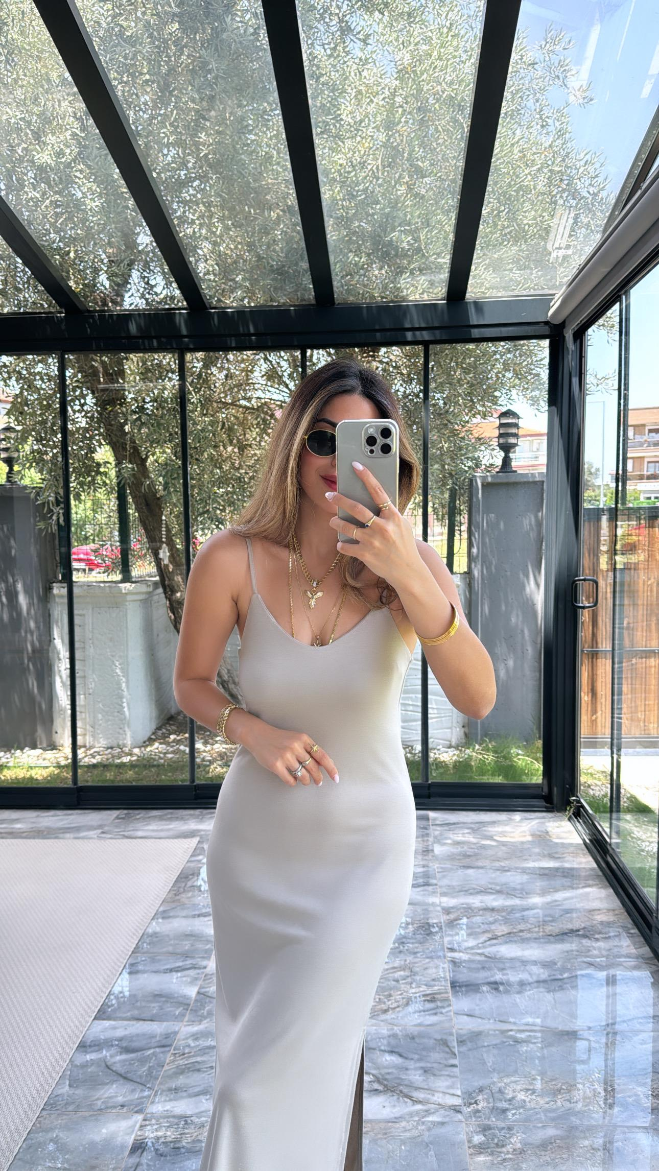 Bej İp Askılı Pike Modal Yırtmaçlı Elbise