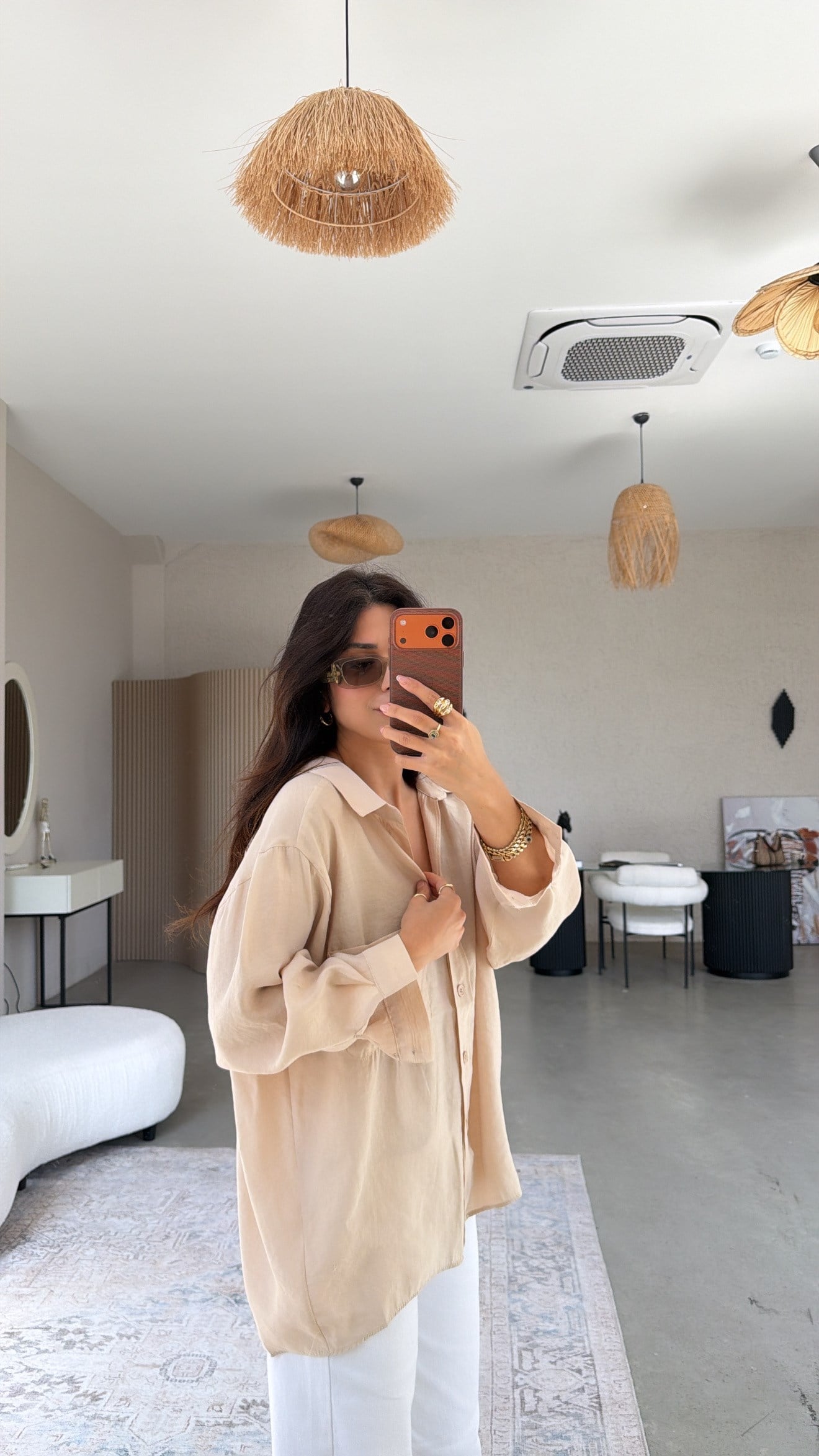 Bej İpek Dökümlü Gömlek