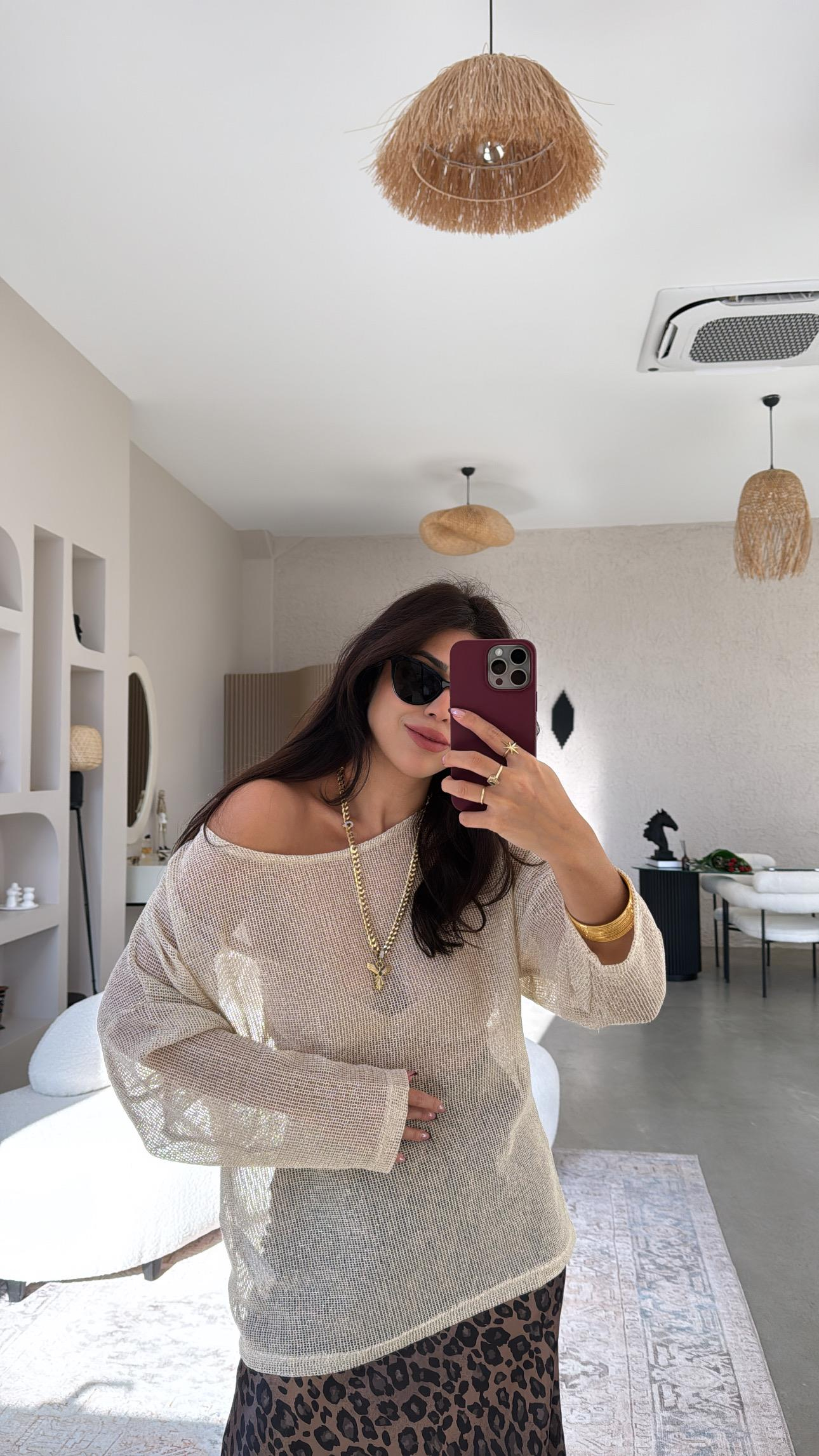 Bej Parlak Transparan Bluz