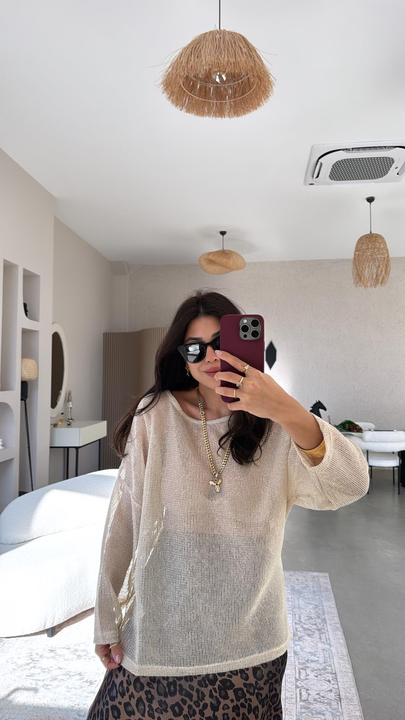 Bej Parlak Transparan Bluz