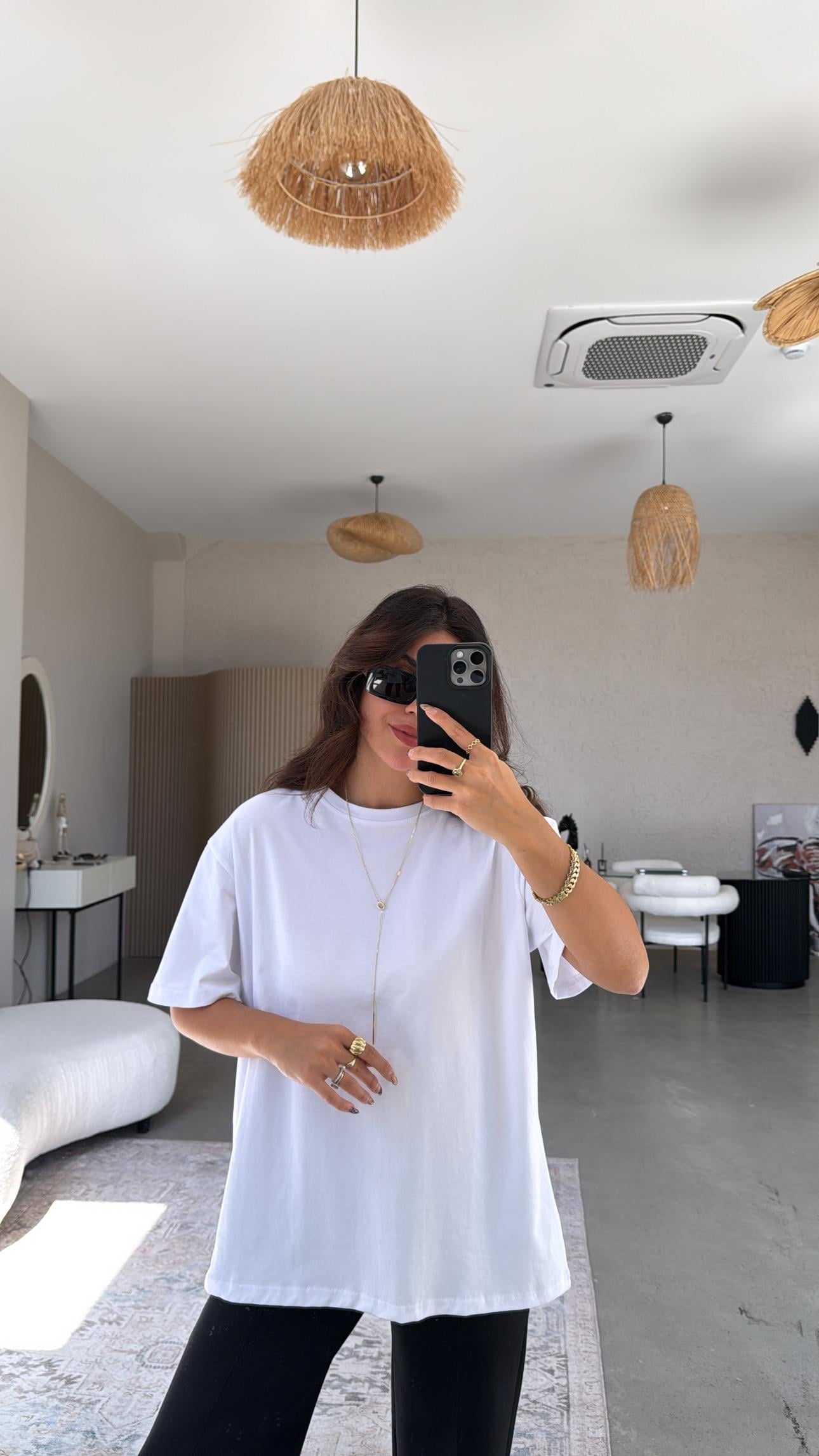 Beyaz Basic Bisiklet Yaka Tshirt