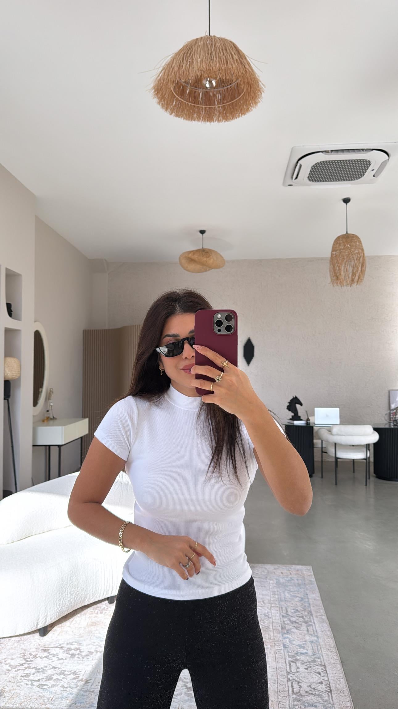 Beyaz Dik Yaka Crop Basic