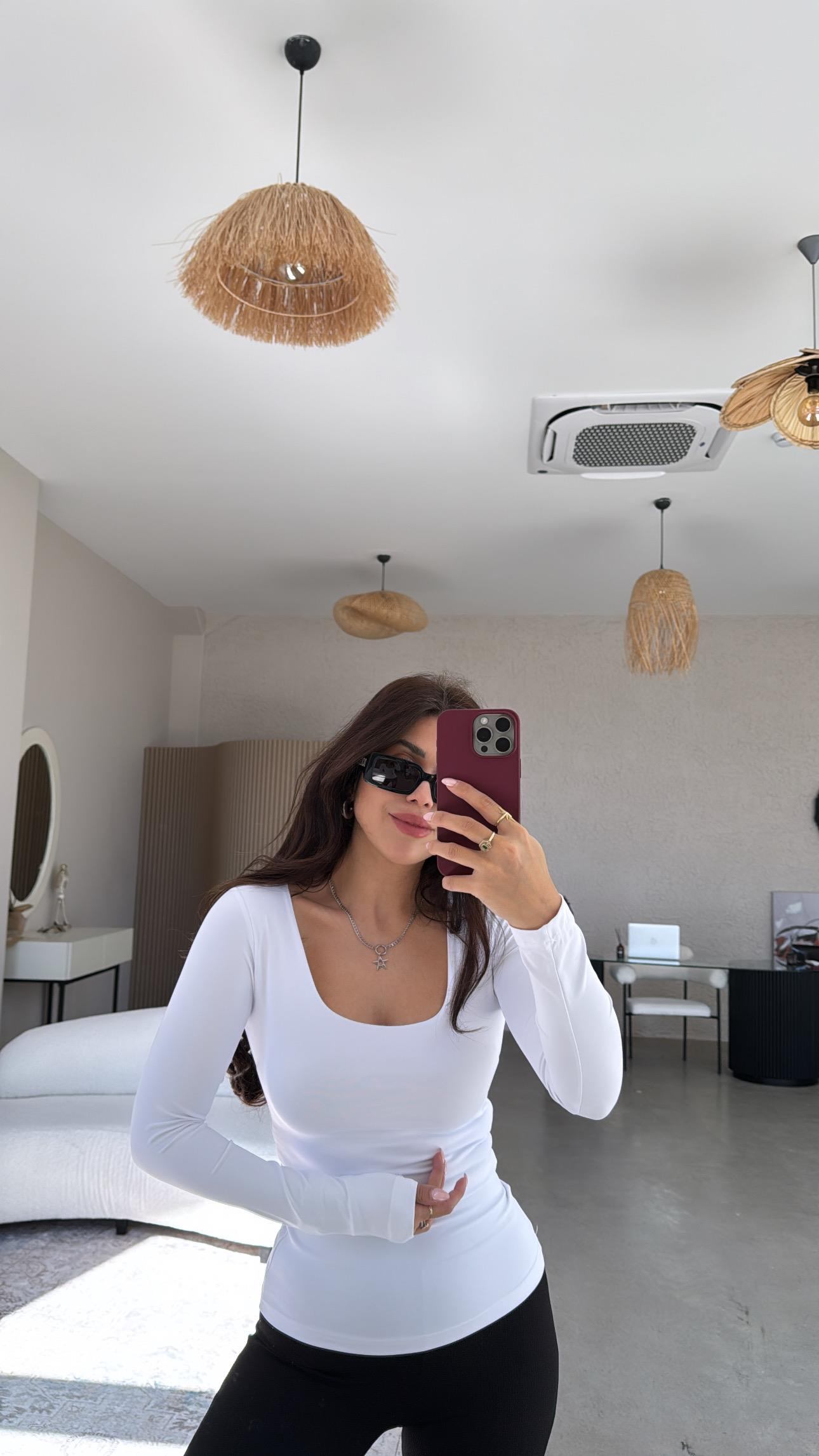 Beyaz Kare Yaka Scuba Basic Bluz