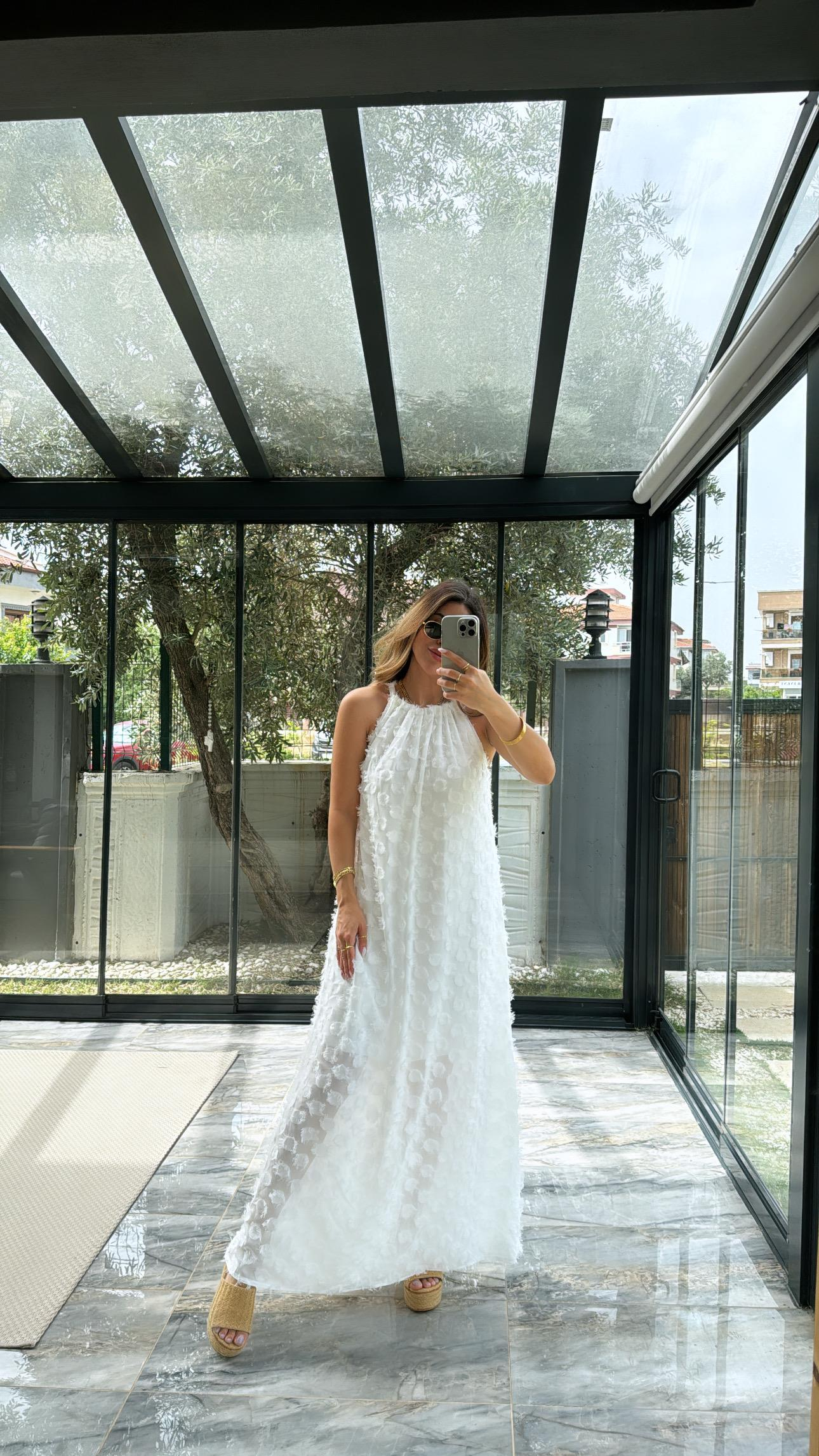 Beyaz Maxi Püsküllü Premium Elbise