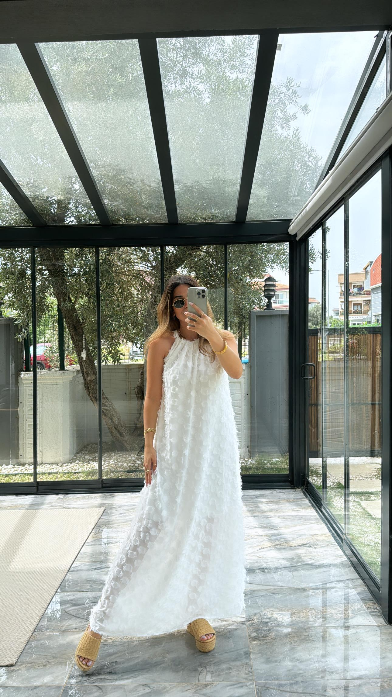 Beyaz Maxi Püsküllü Premium Elbise