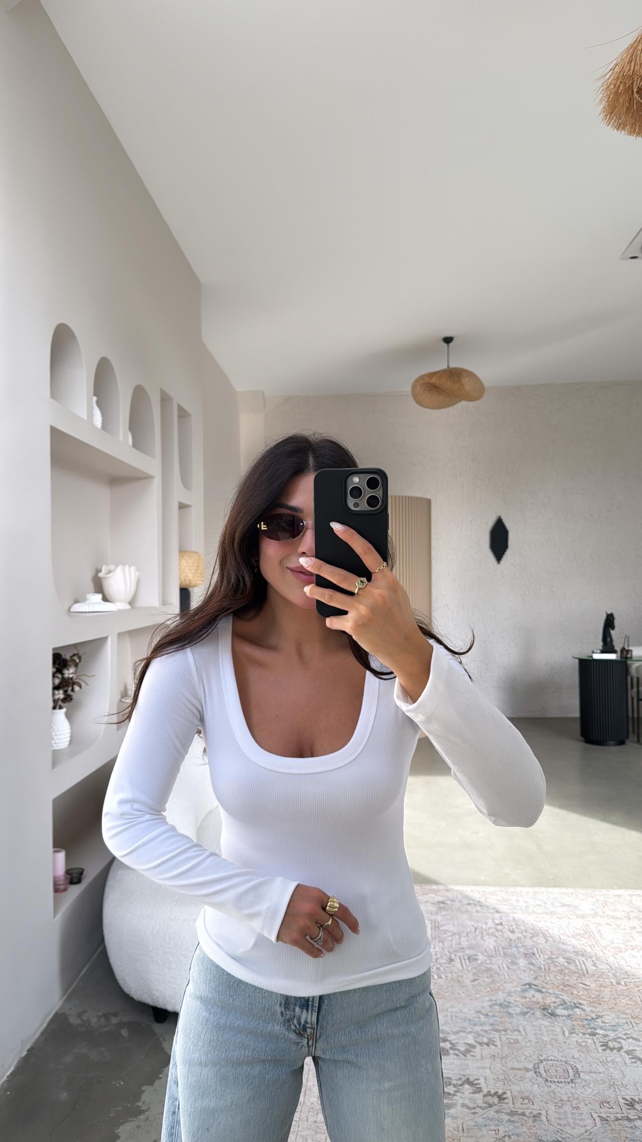 Beyaz U Yaka Uzun Kollu Fitilli Basic