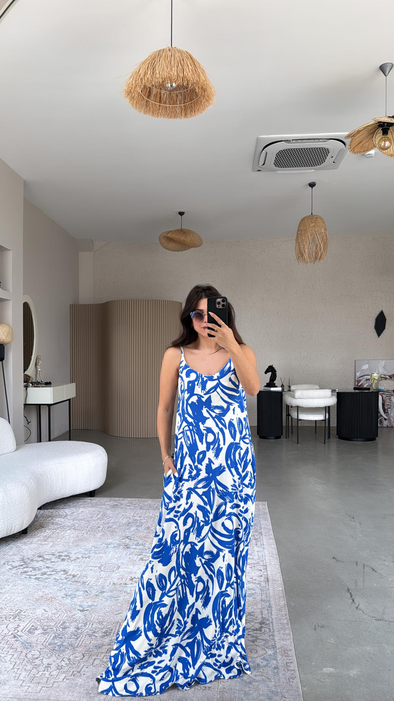 Blue White Viskon Cepli Yırtmaçlı Elbise