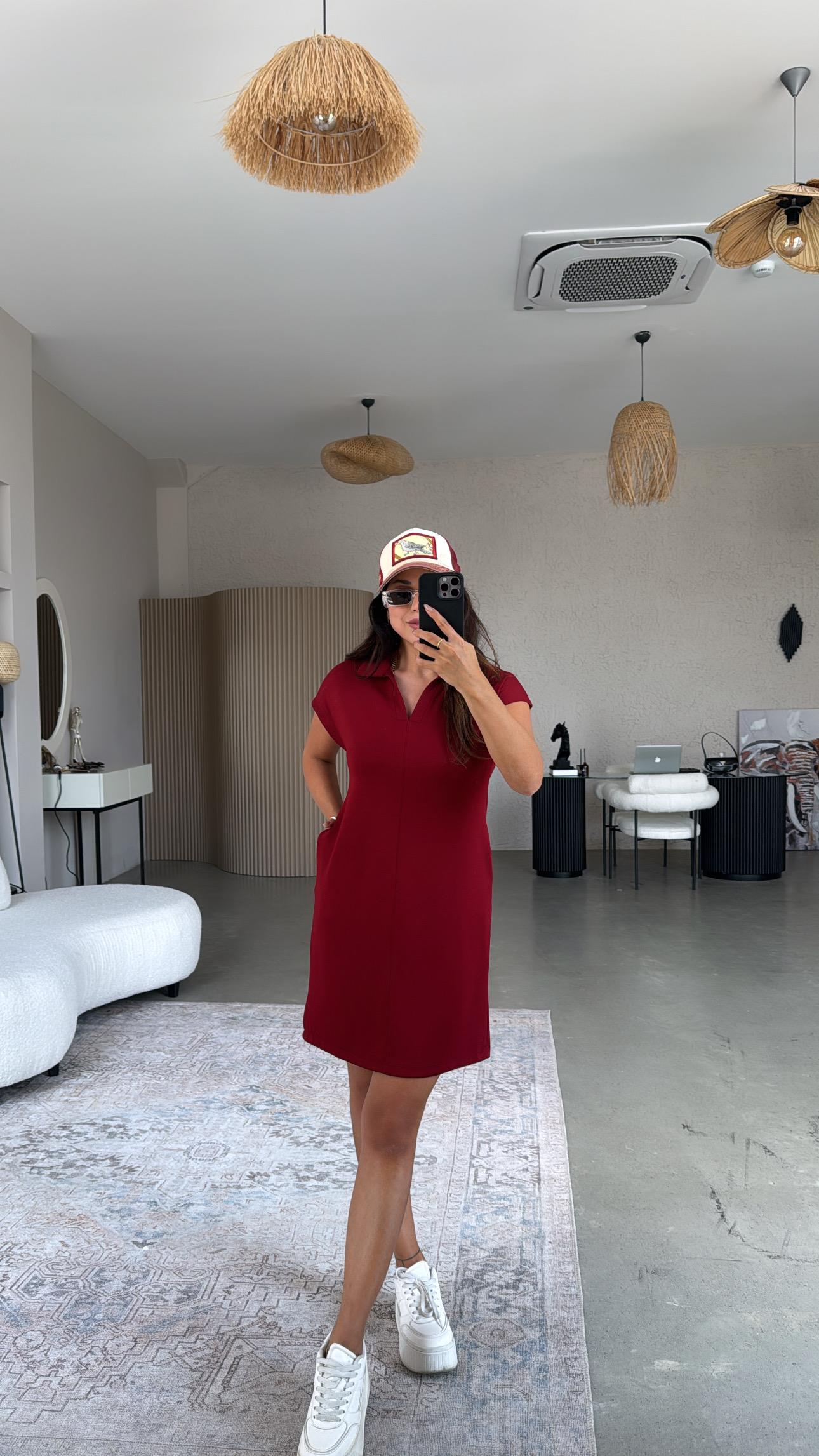Bordo Polo Yaka Çımalı Elbise