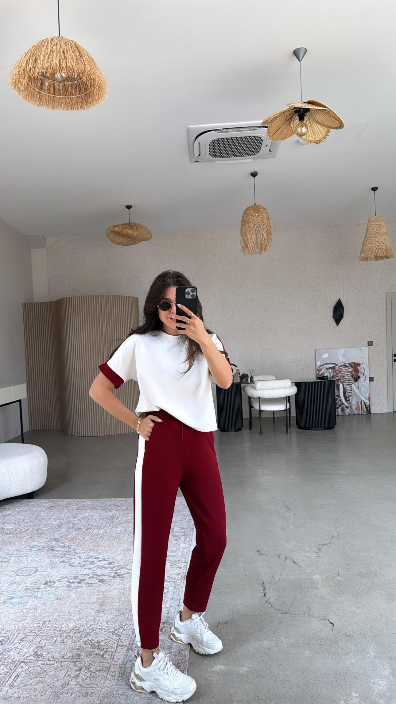 Bordo Şeritli Modal Takım