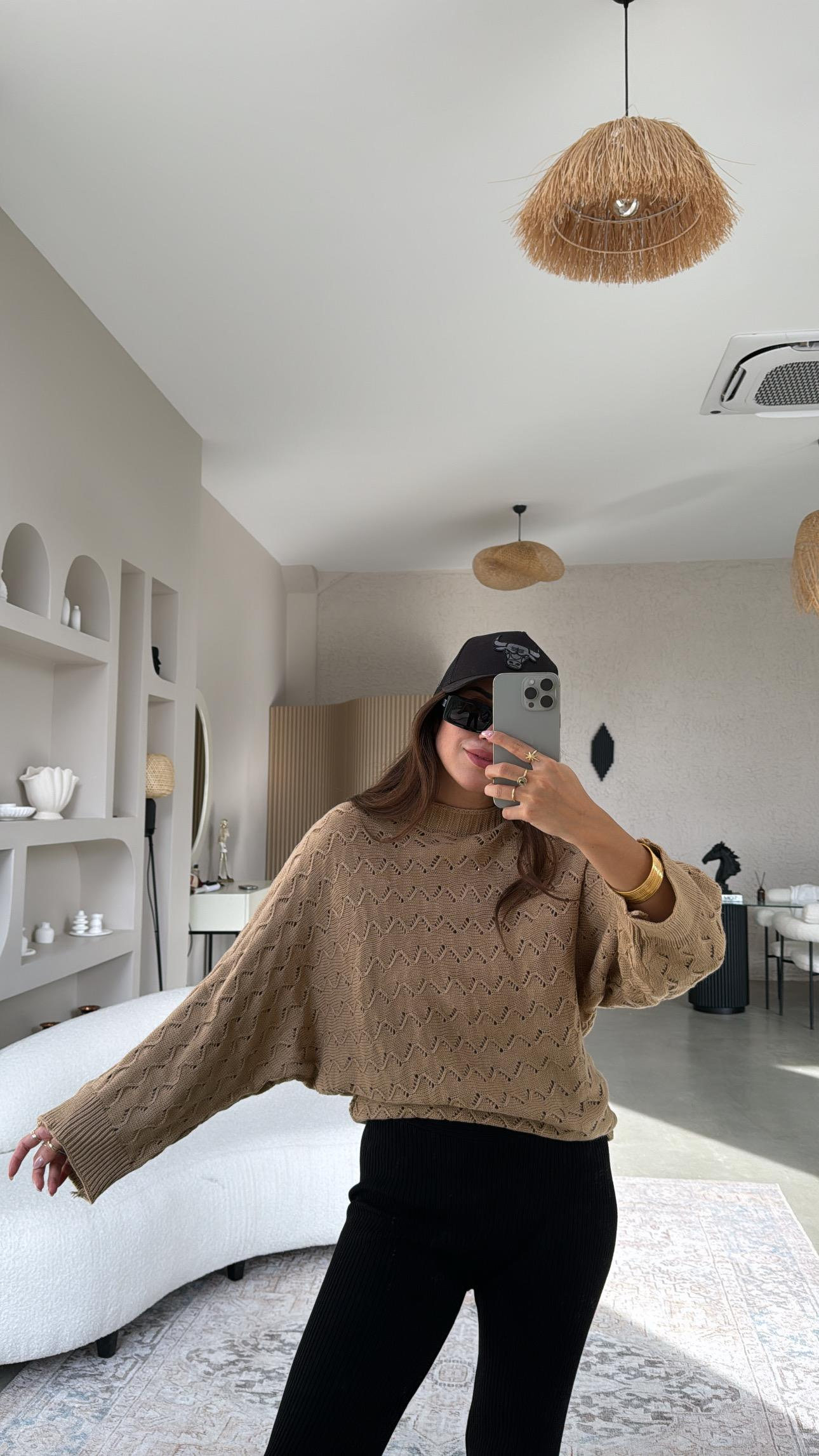 Camel Delikli Triko Kazak