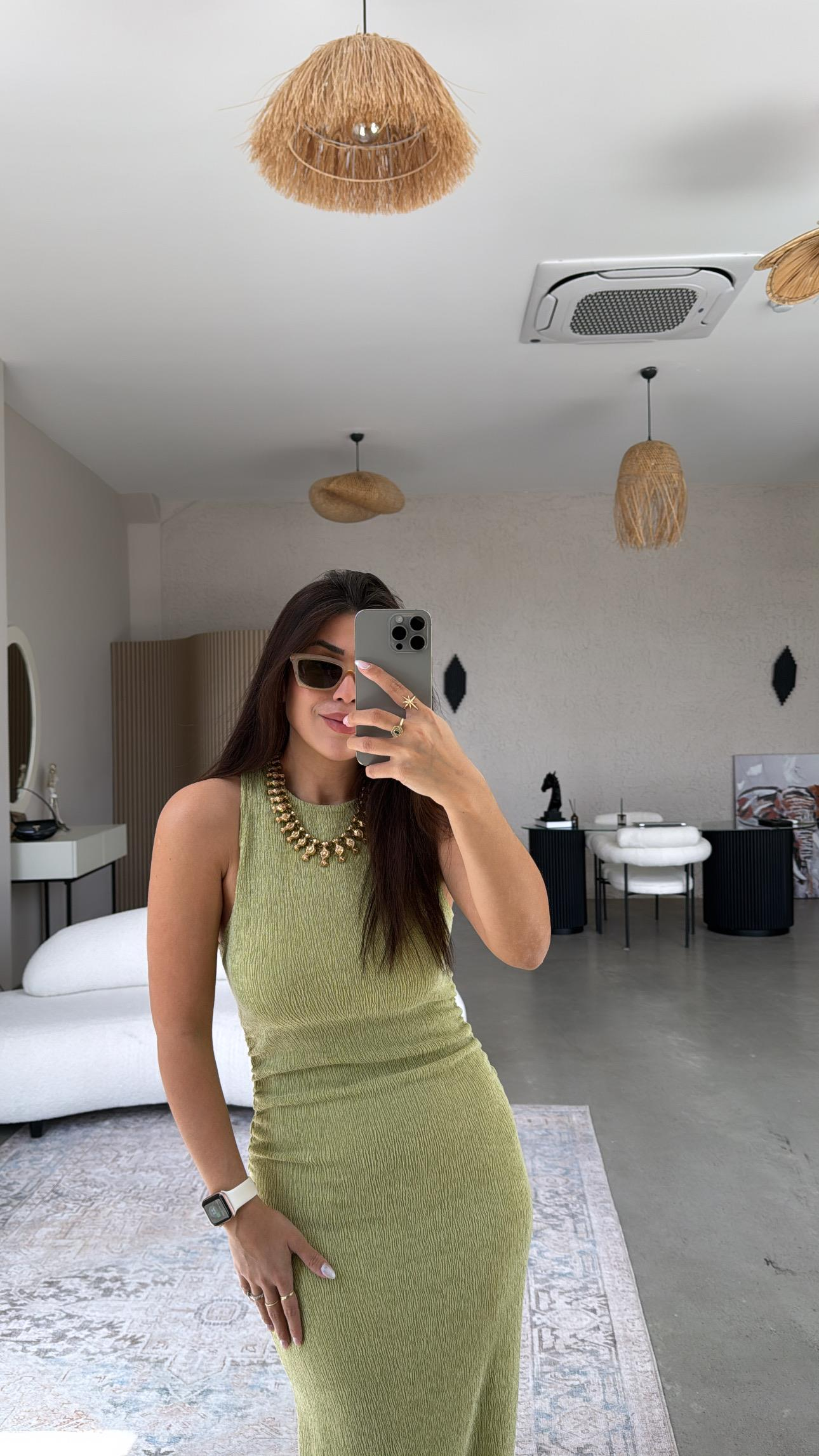 Fıstık Bürümcük ZR Model Büzgü Detay Elbise