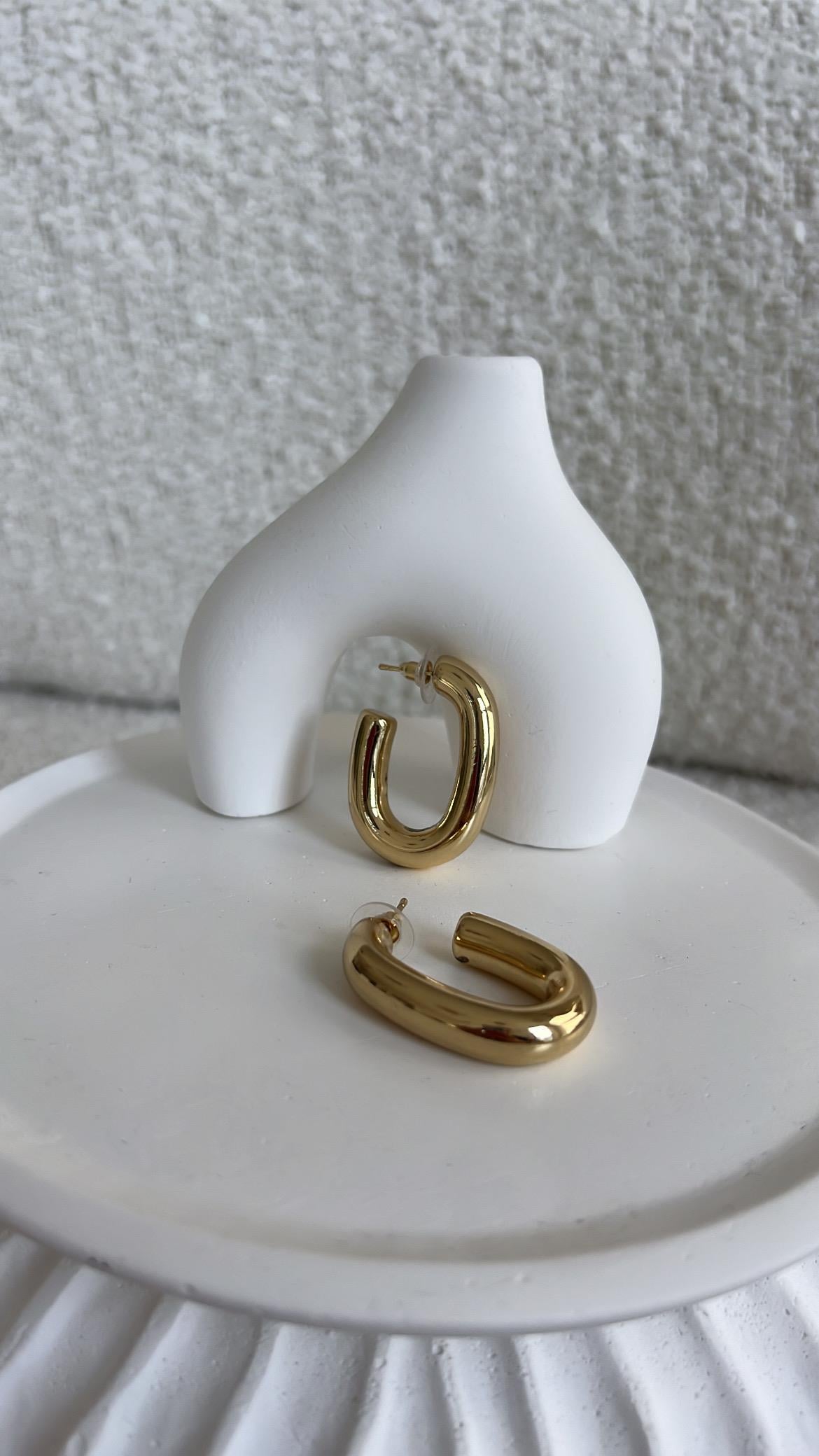 Gold U boru Küpe