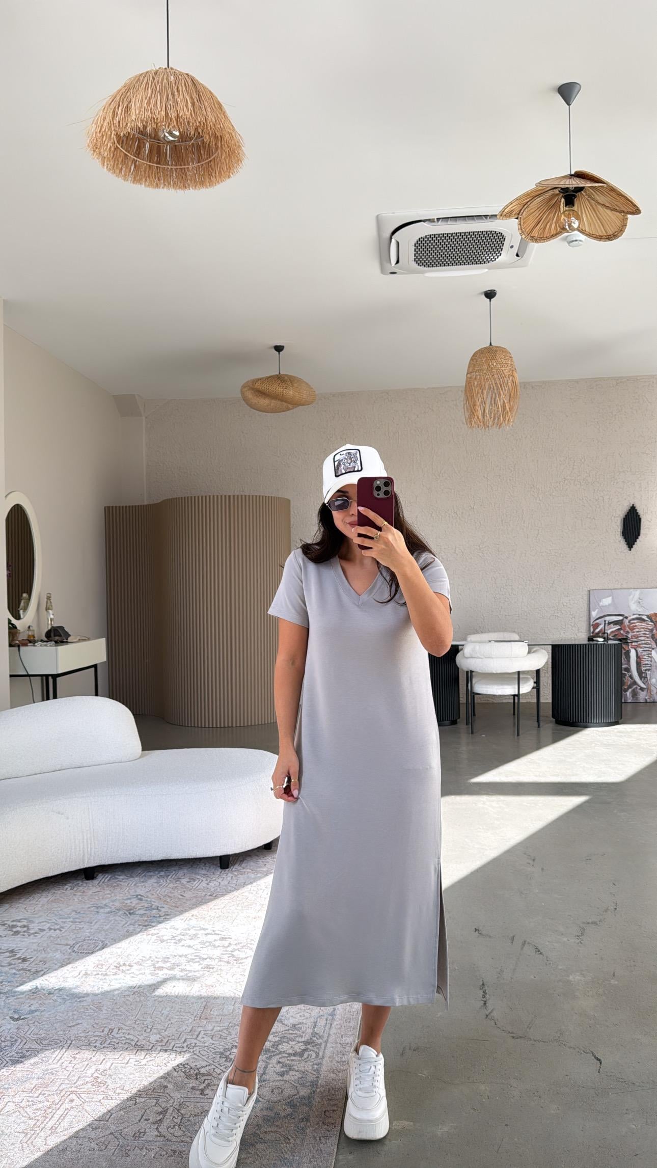 Gri Kısa Kol V Yaka Basic Elbise