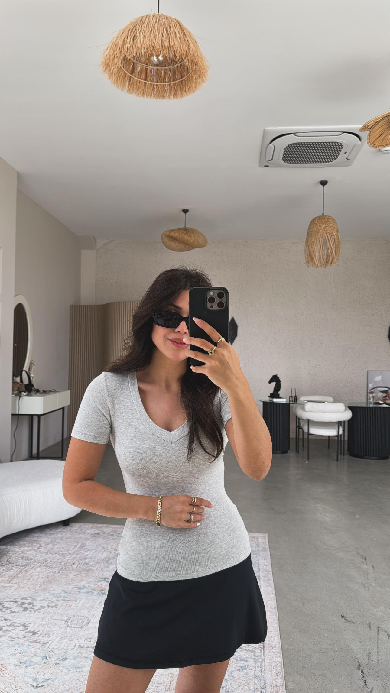 Gri V Yaka Oys Basic