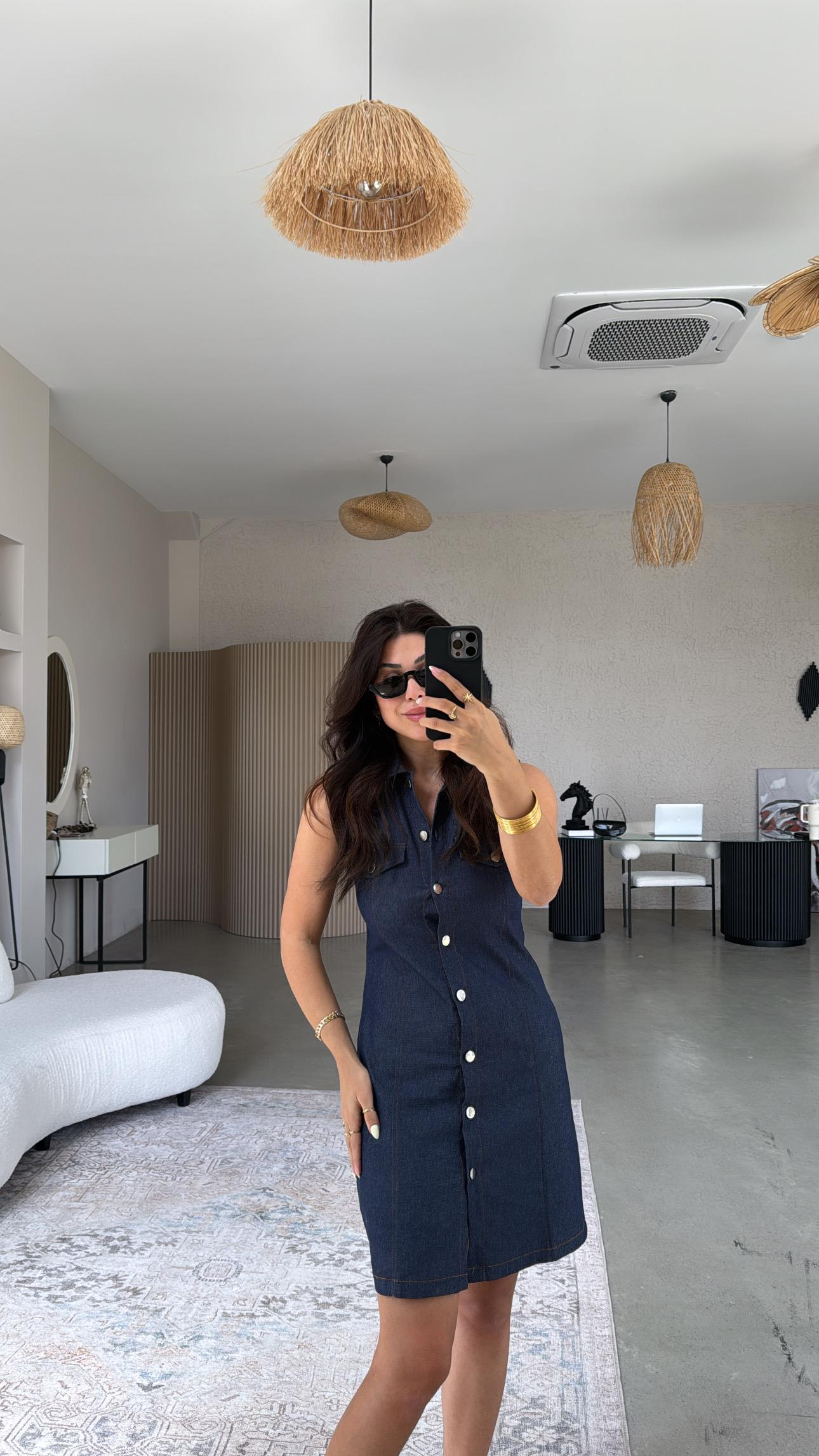 Gümüş Düğmeli Likralı Yakalı Denim Elbise