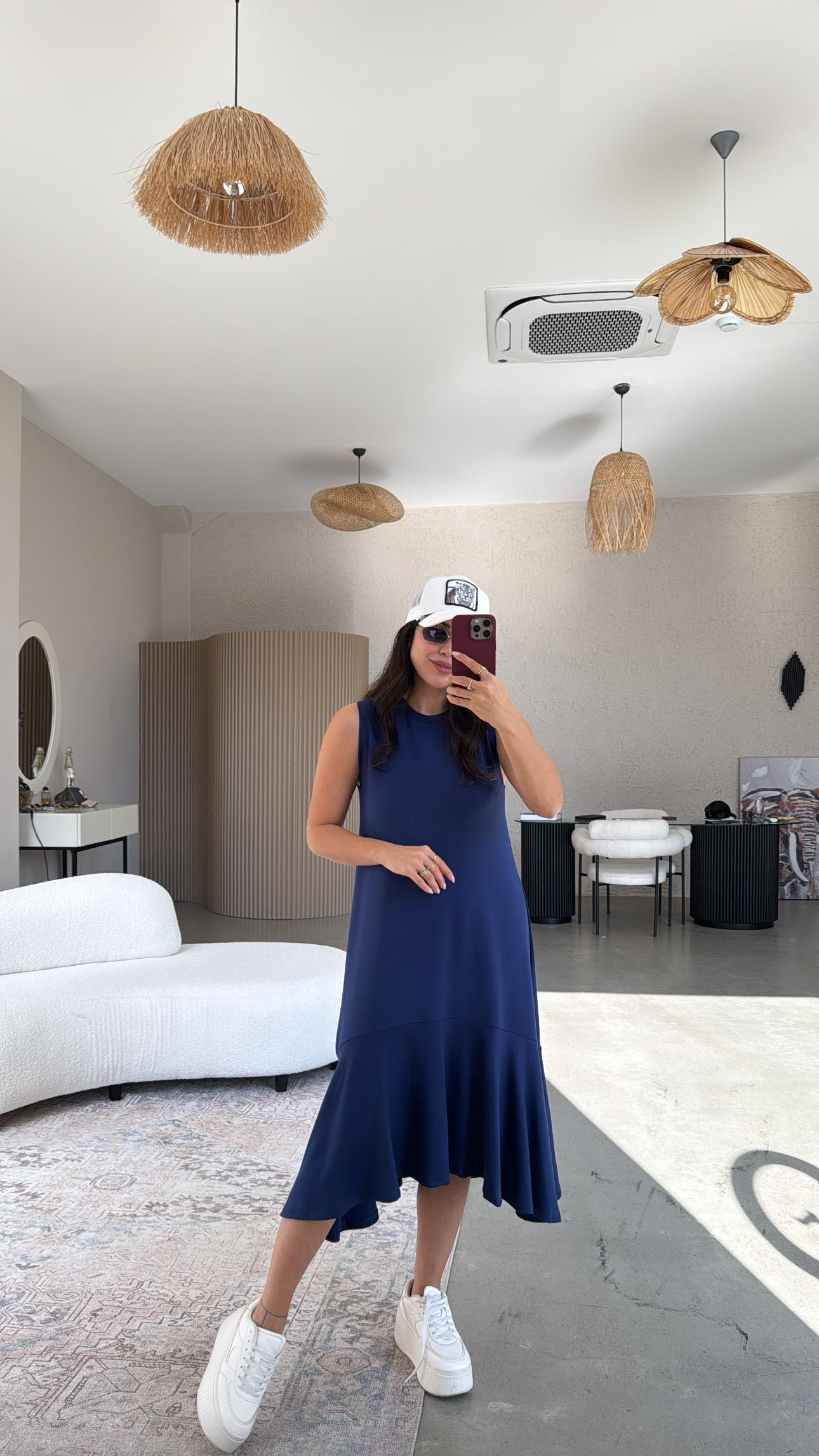 Lacivert Altı Volanlı Elbise