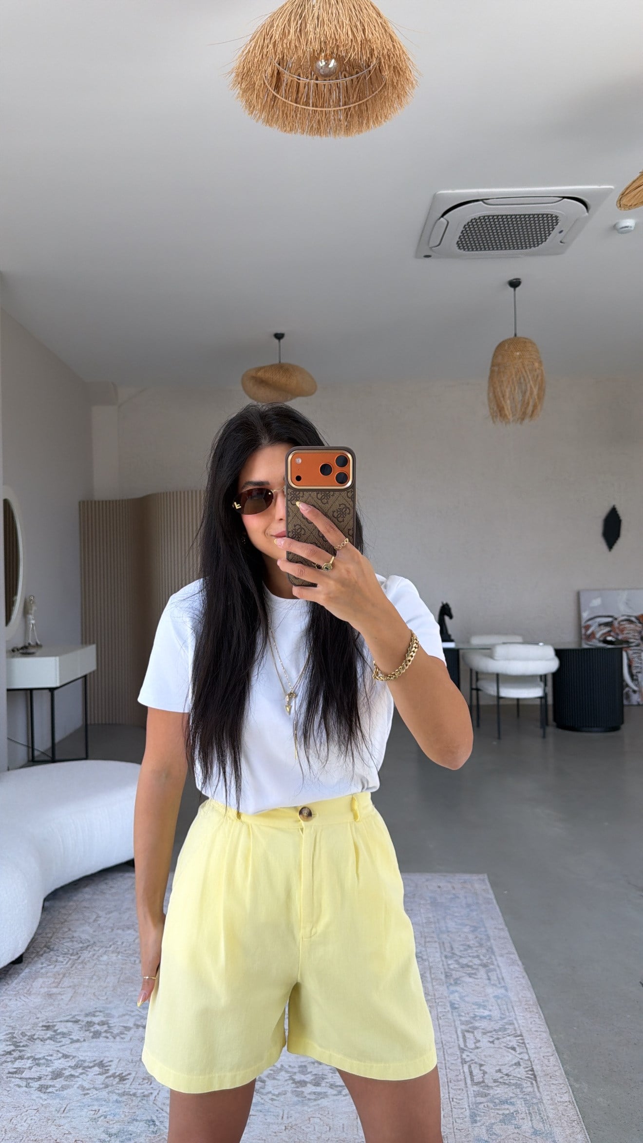 Limon Gabardin Arkadan Lastikli Şort