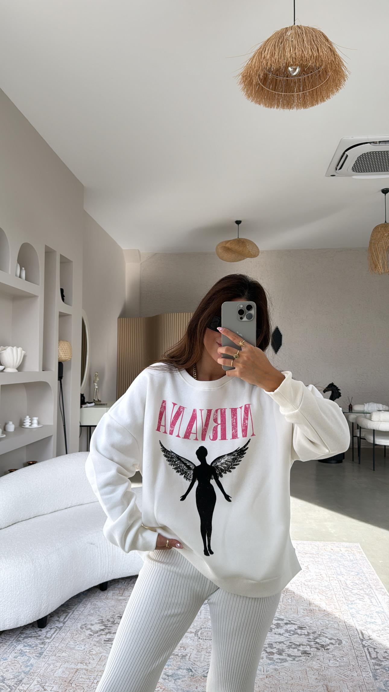 Nirvana Üç İplik Sweatshirt