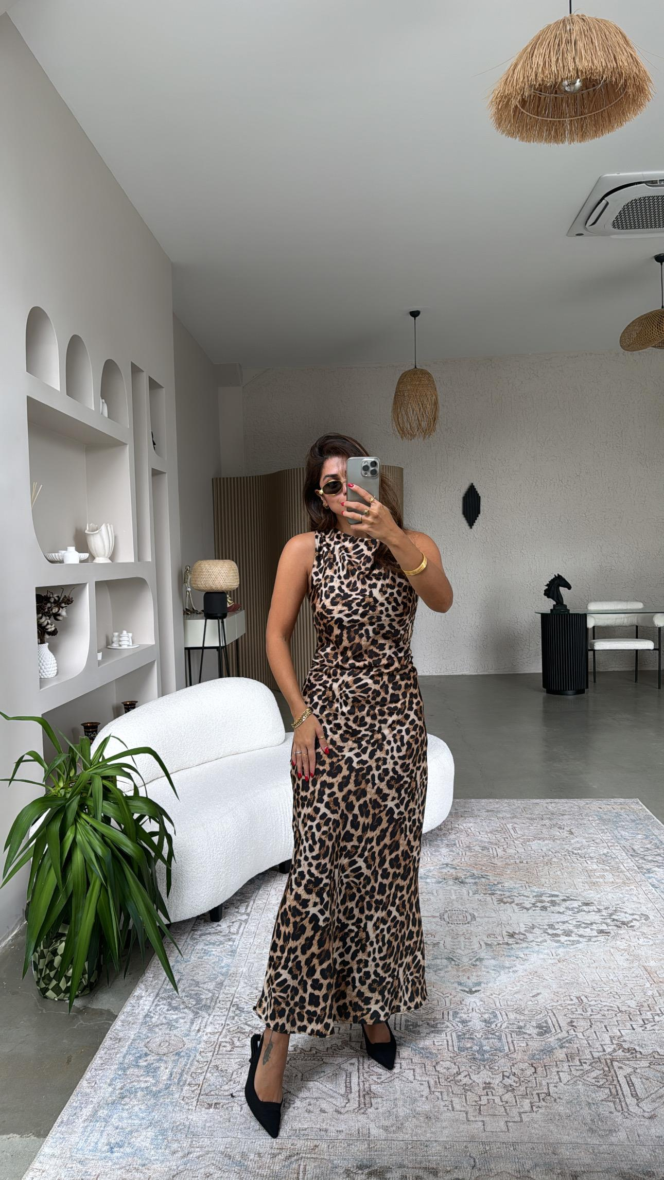 Omuz Detay ZR Model Leopar Elbise