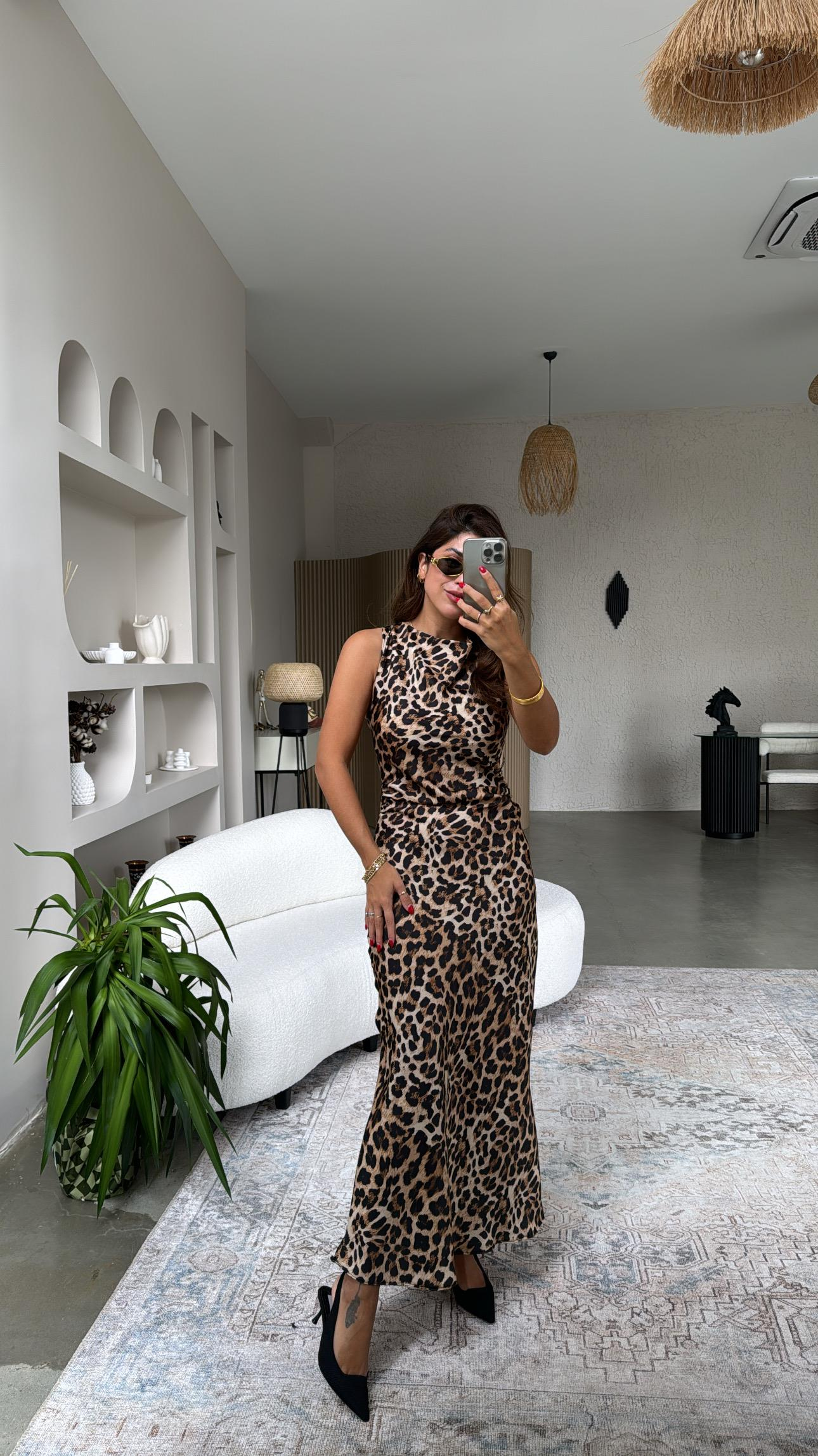 Omuz Detay ZR Model Leopar Elbise