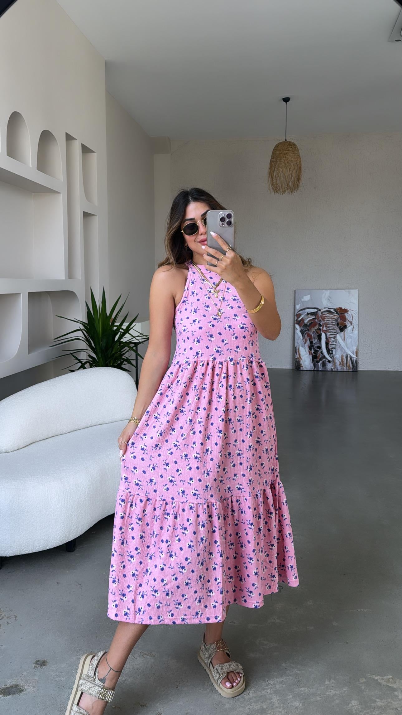 Pembe Çiçekli Desenli Halter Yaka Elbise