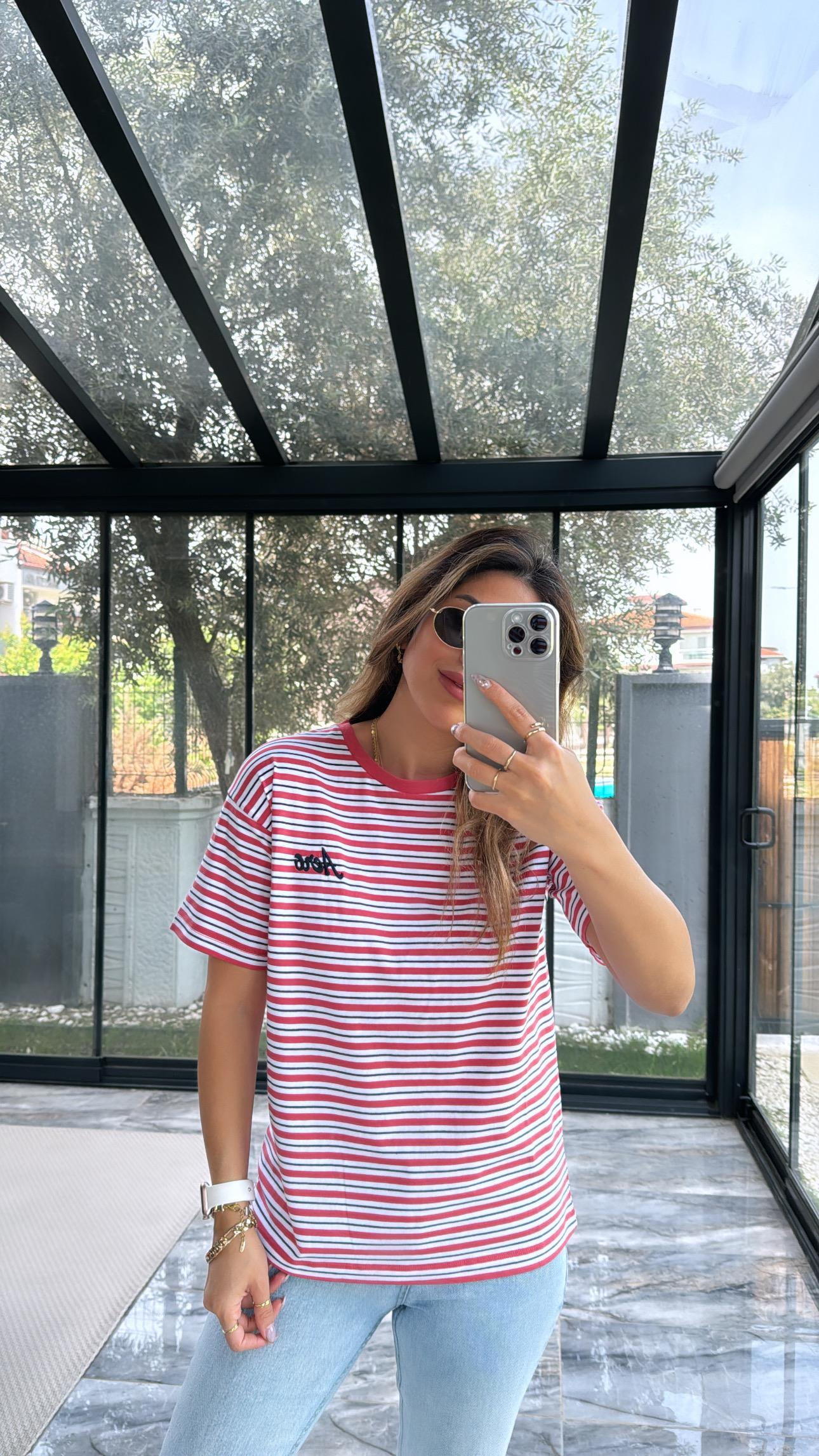 Pembe Orjinal Çizgili Tshirt