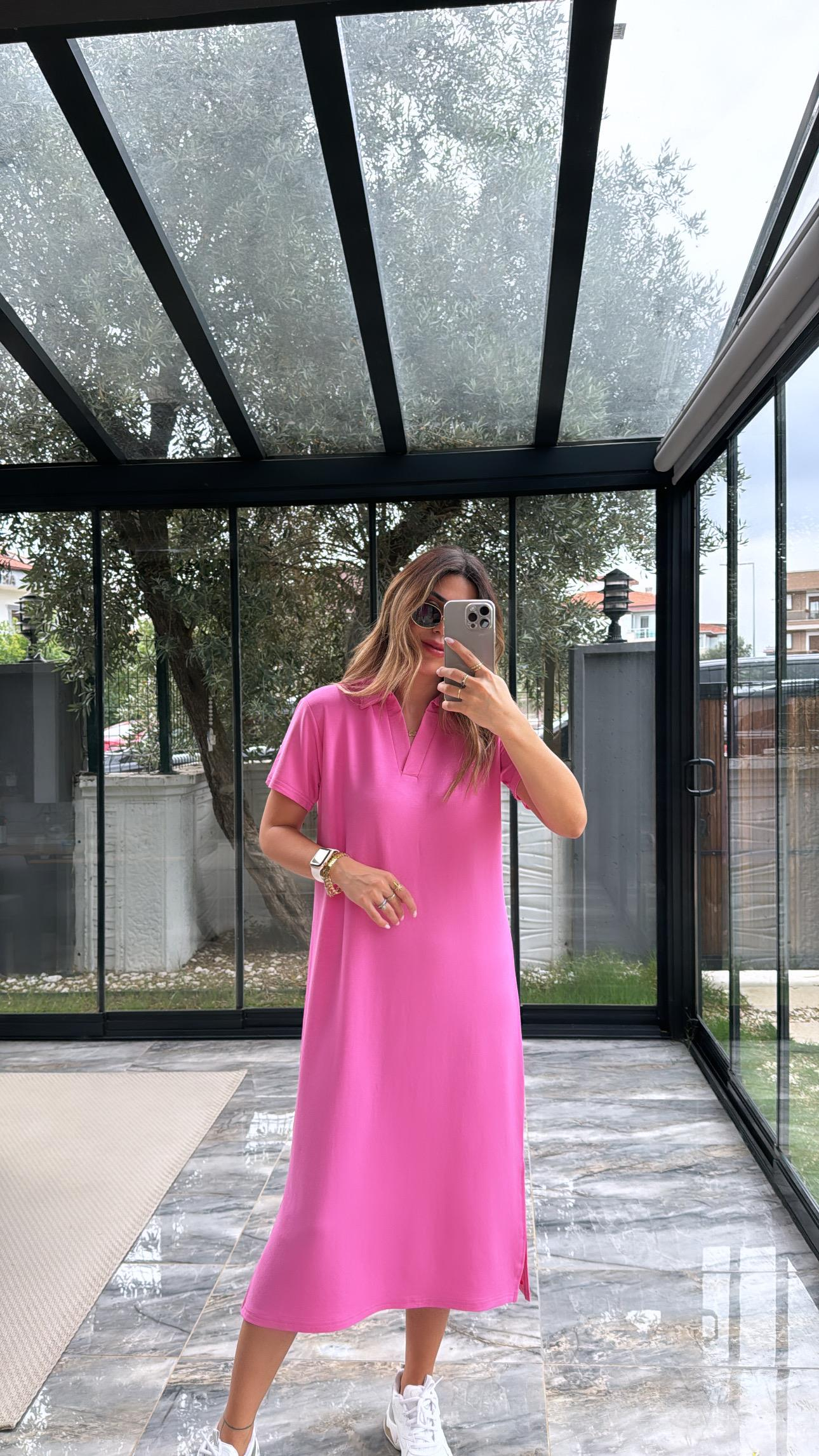 Pembe Polo Yakalı Elbise