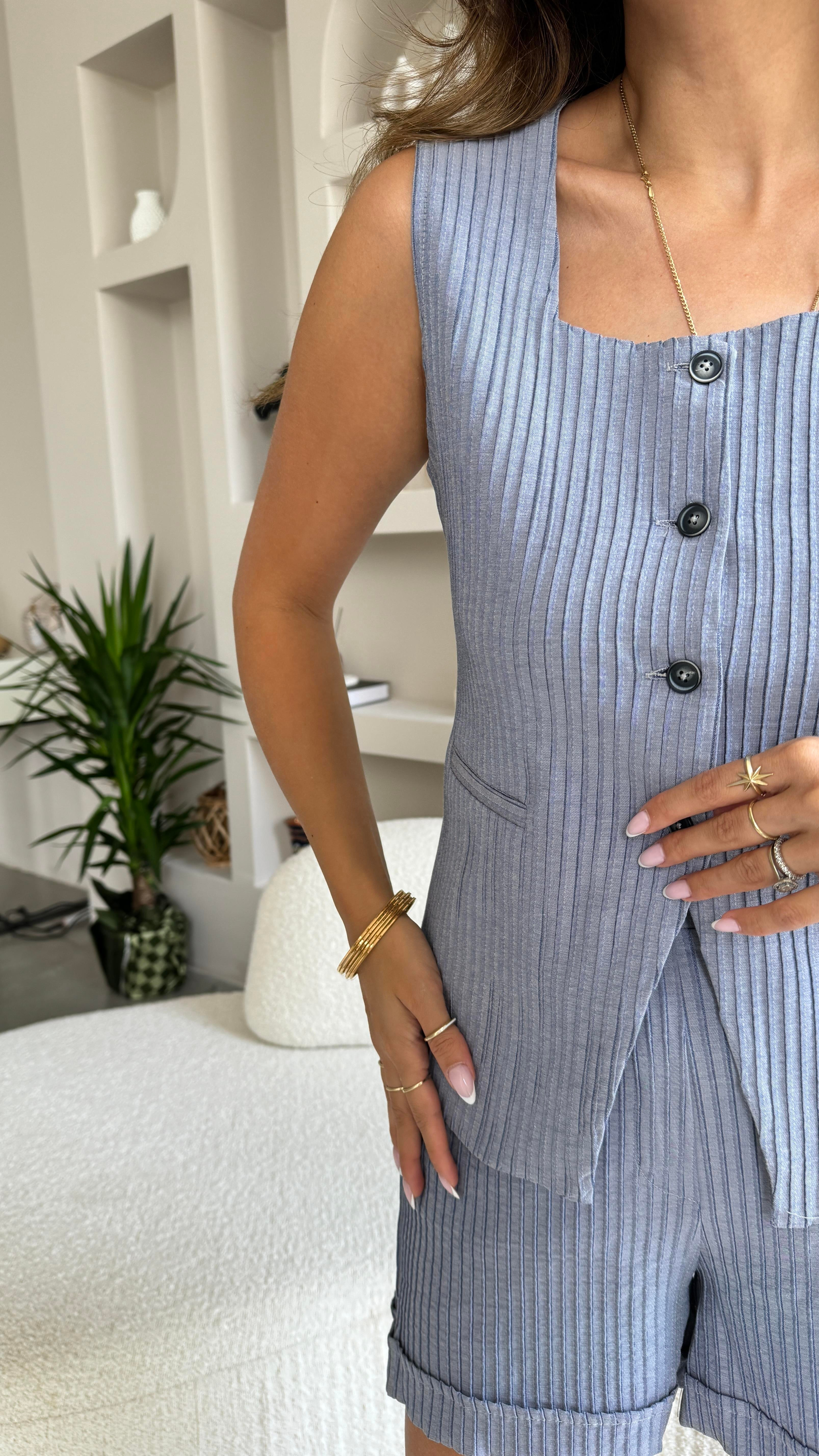 Pliseli Yelek Şort Takım