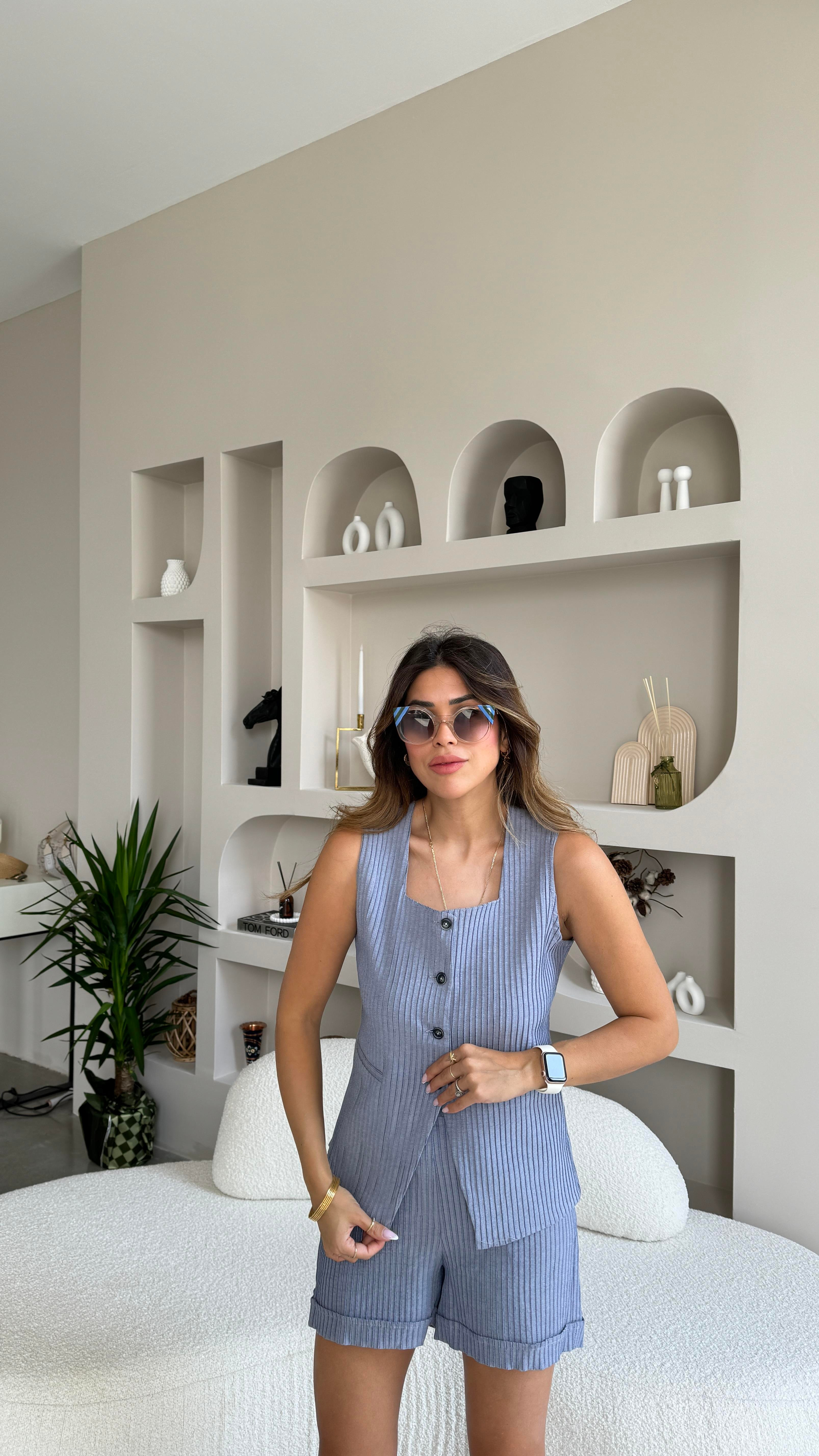 Pliseli Yelek Şort Takım