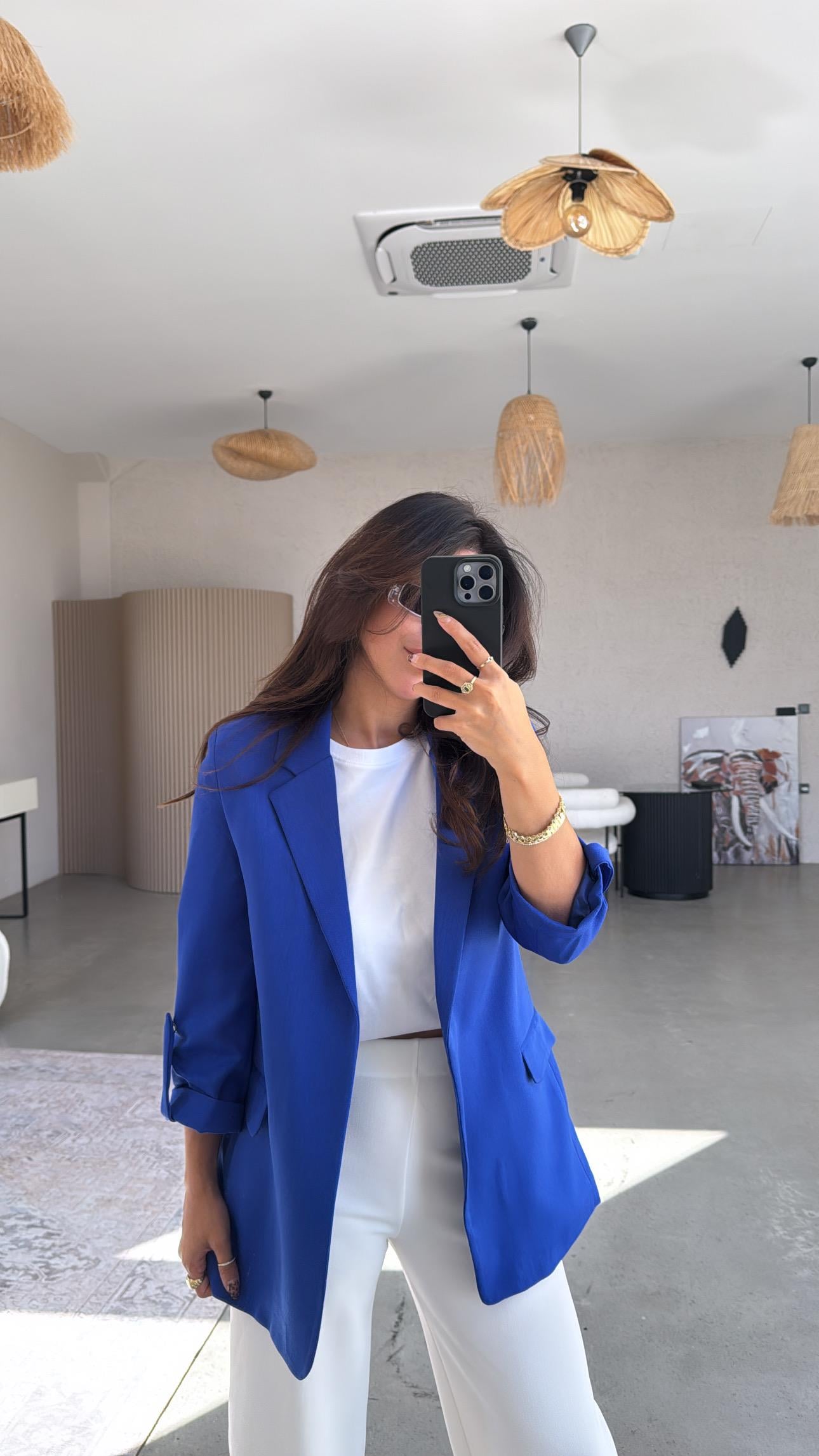 Saks Mavi Kolları Katlı Astarlı Ceket