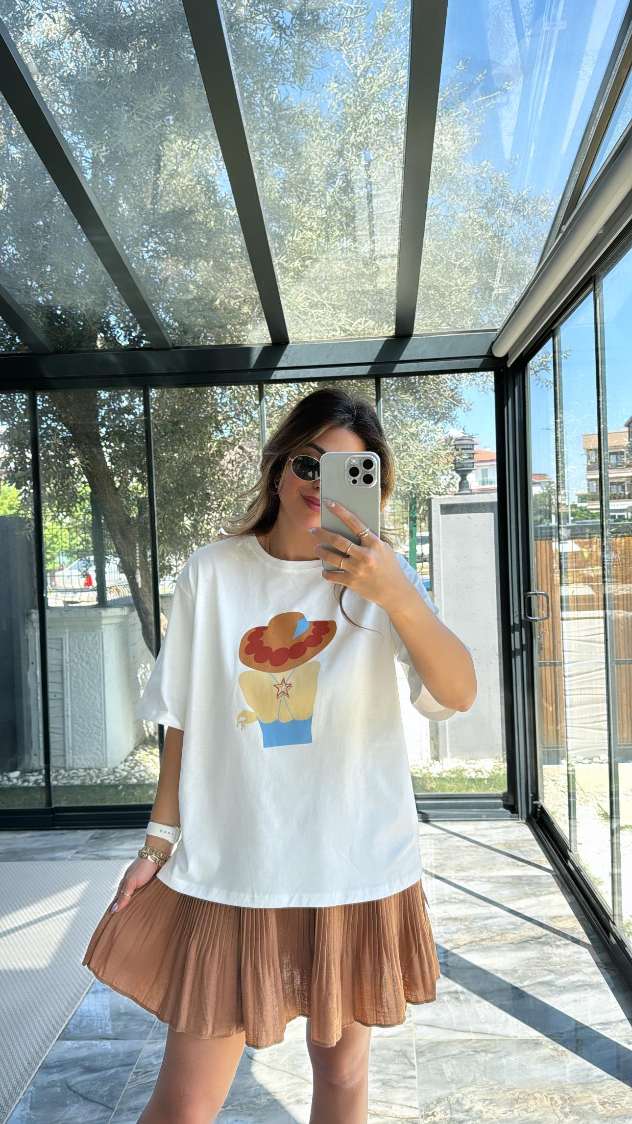 Şapka Baskılı Pamuklu Tshirt