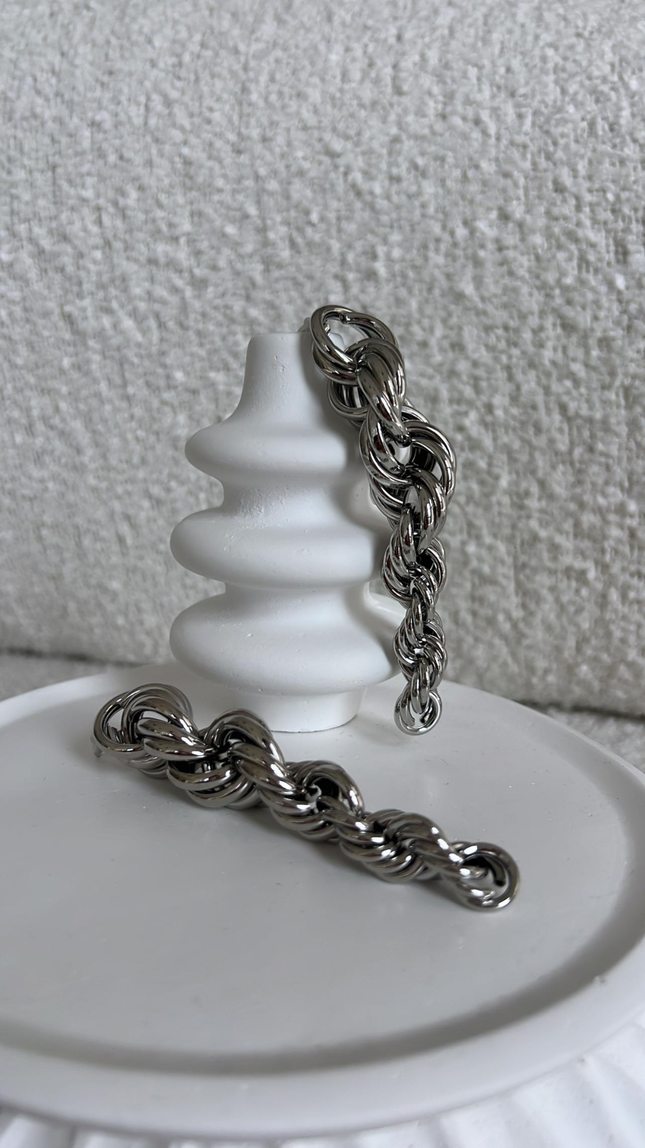 Silver Sarmal Zincir Görünümlü Küpe