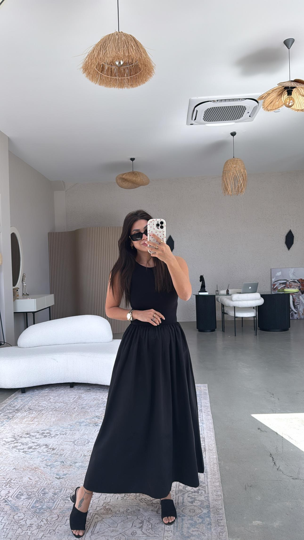 Siyah Altı Poplin Elbise