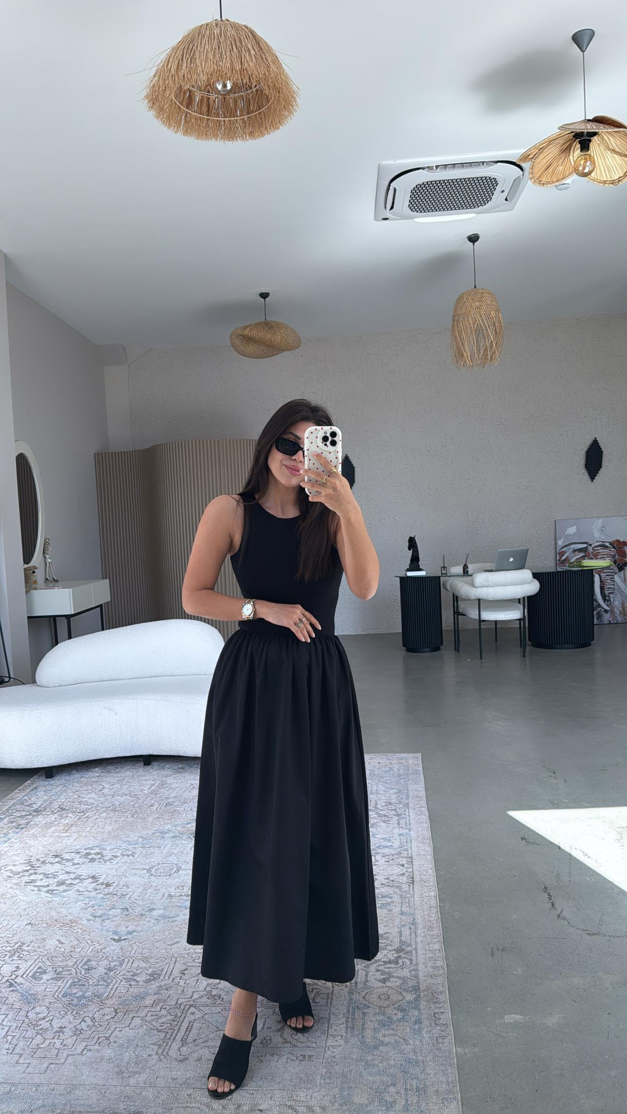 Siyah Altı Poplin Elbise