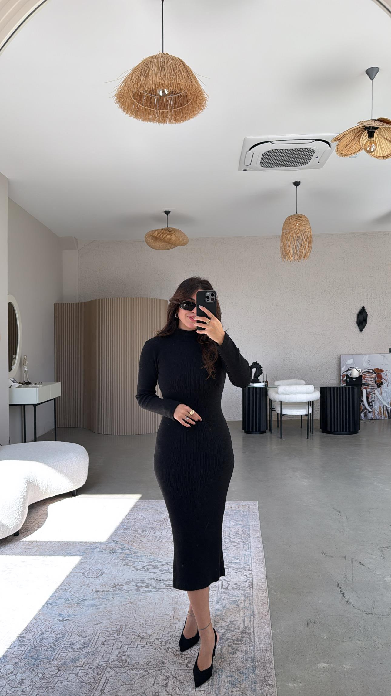 Siyah Balıkçı Yün Triko Elbise