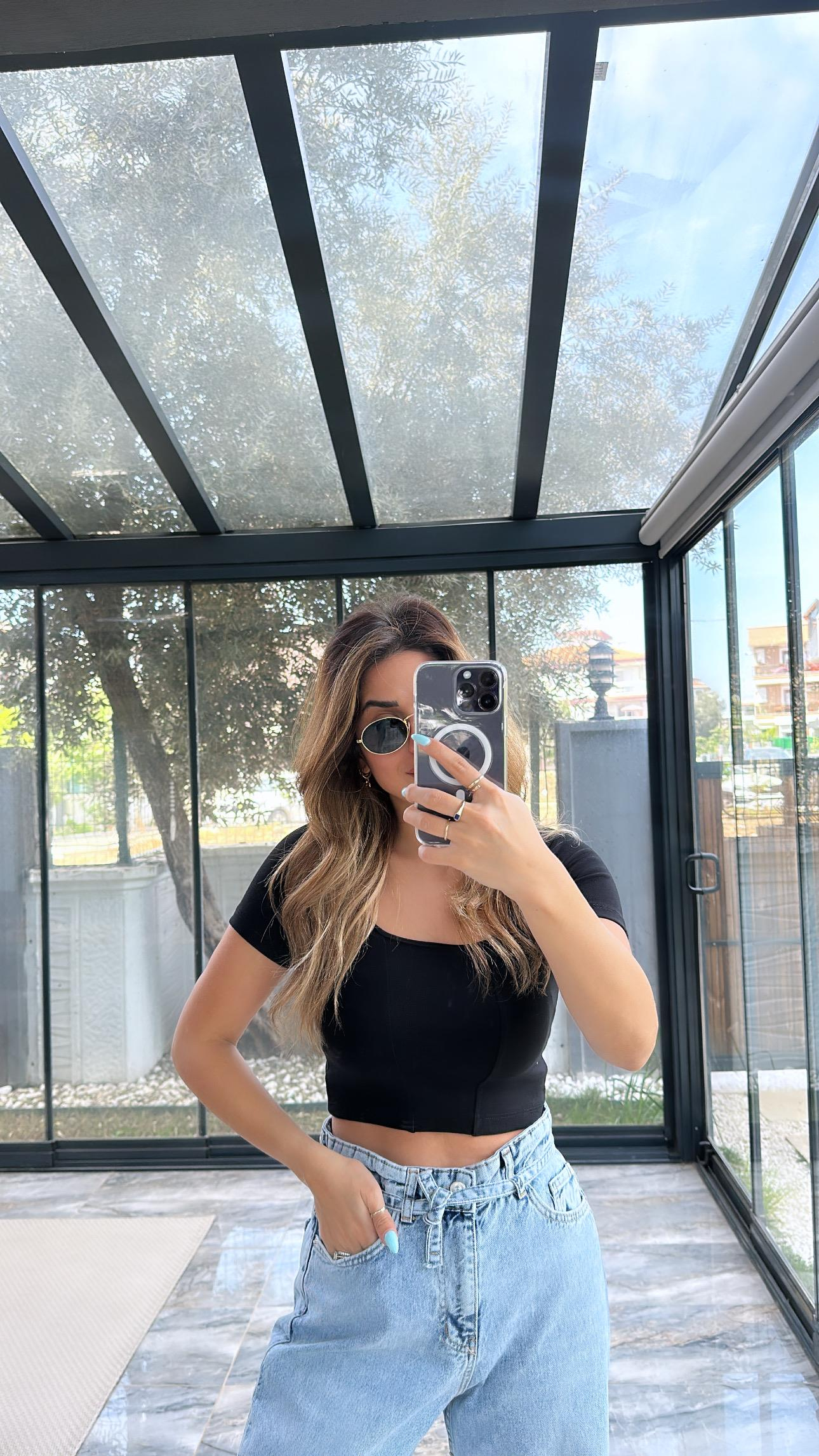 Siyah Basic Dikişli Crop