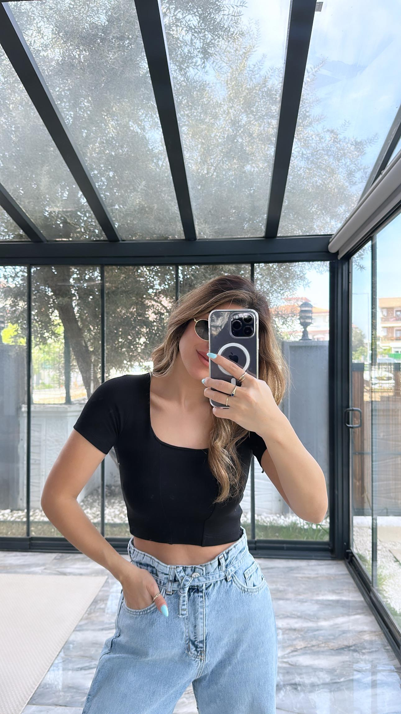 Siyah Basic Dikişli Crop