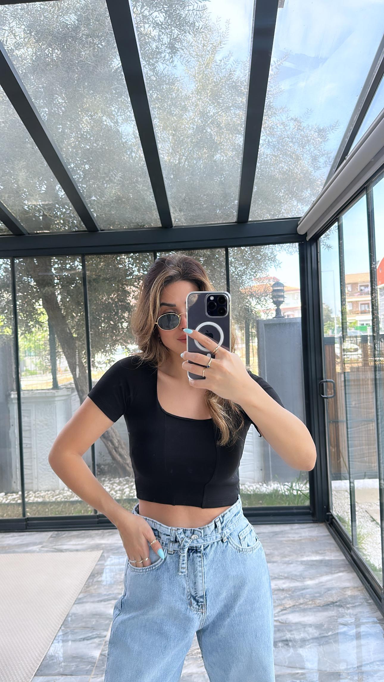 Siyah Basic Dikişli Crop