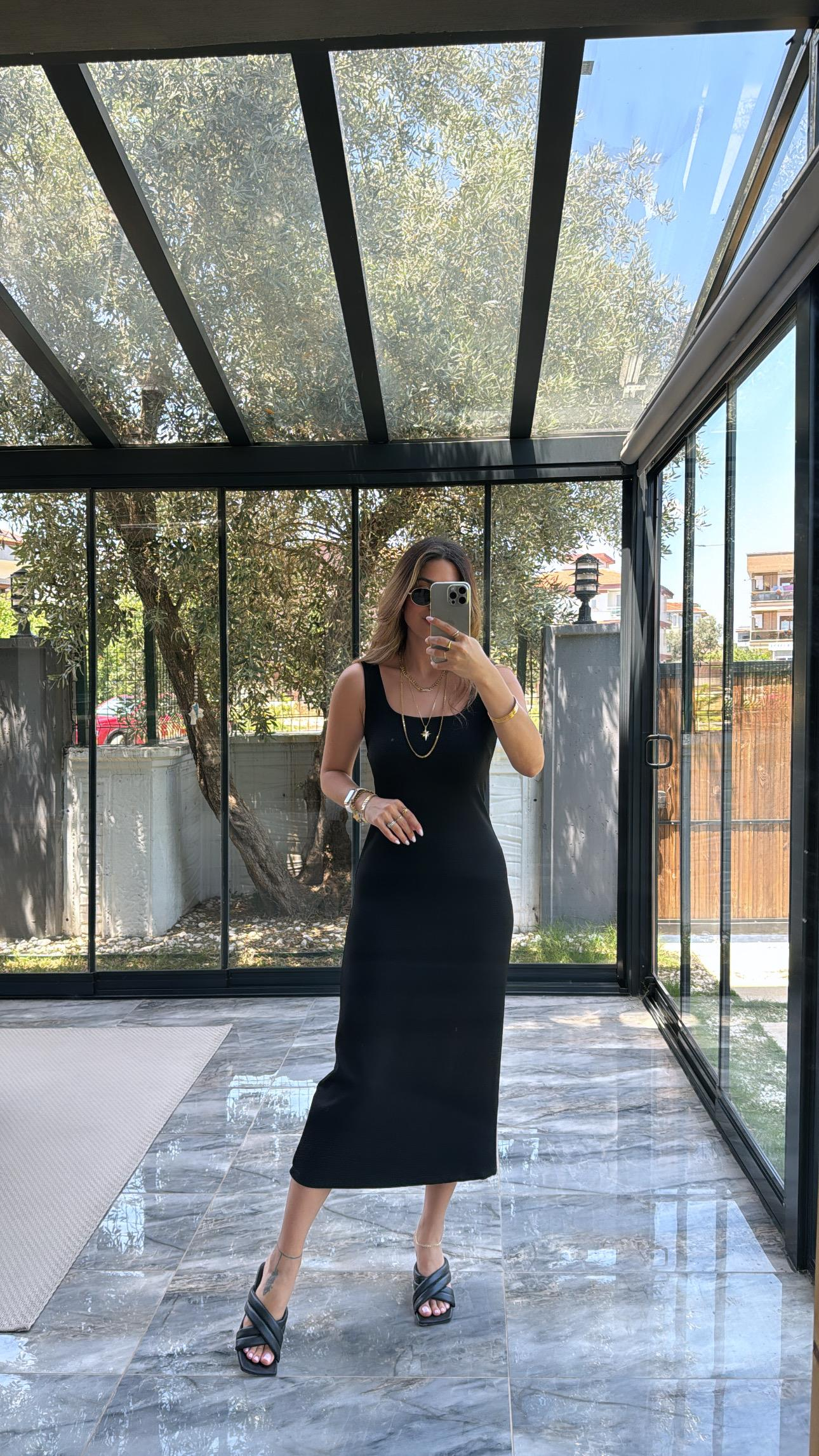 Siyah Basic Kalem Kaşkorse Elbise