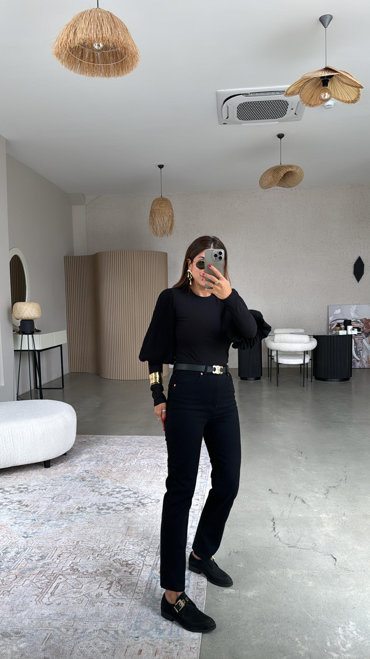 Siyah Boyfit Paça Kesik ZR Jean