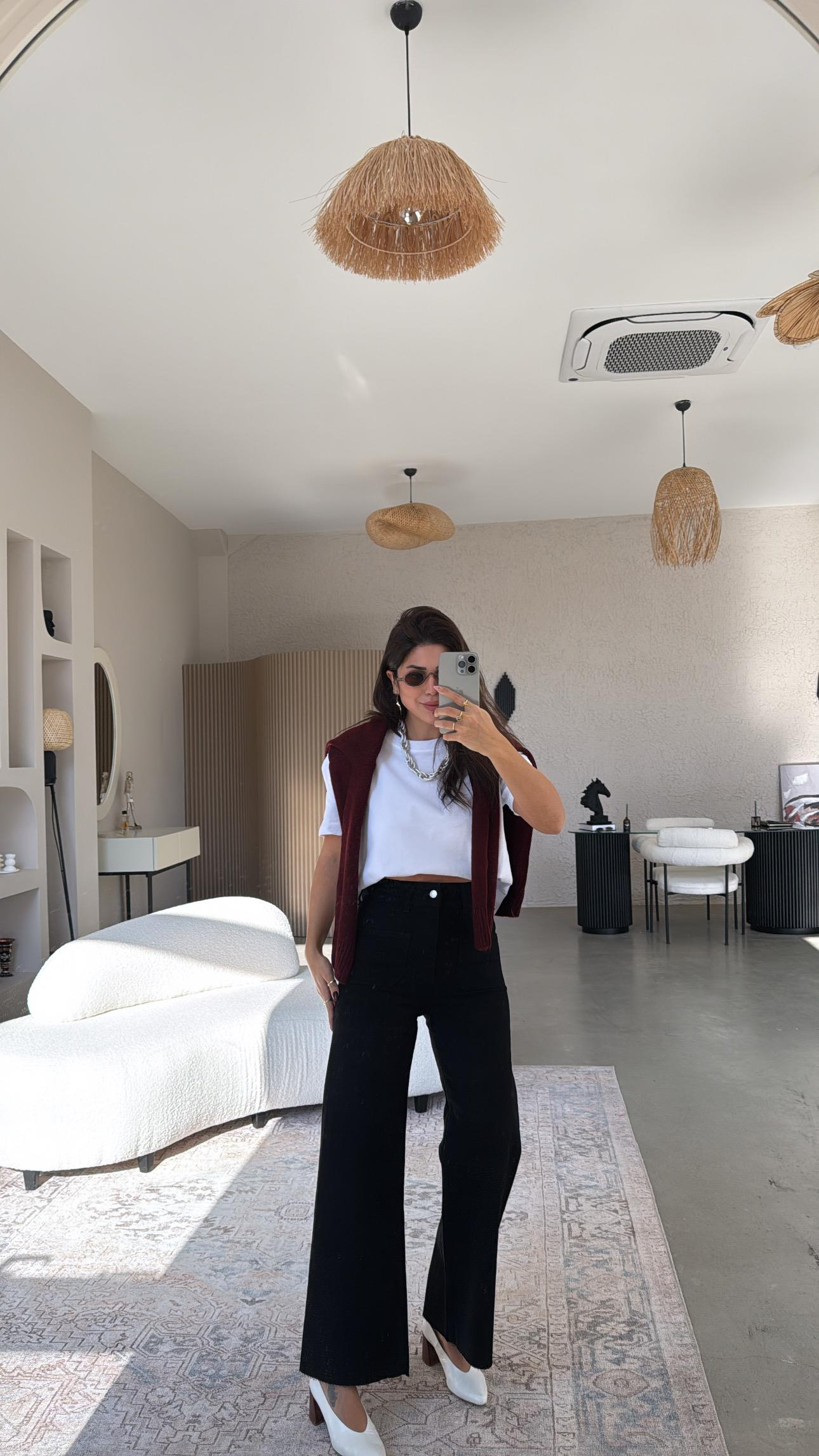 Siyah Çift Cep Detaylı Jean