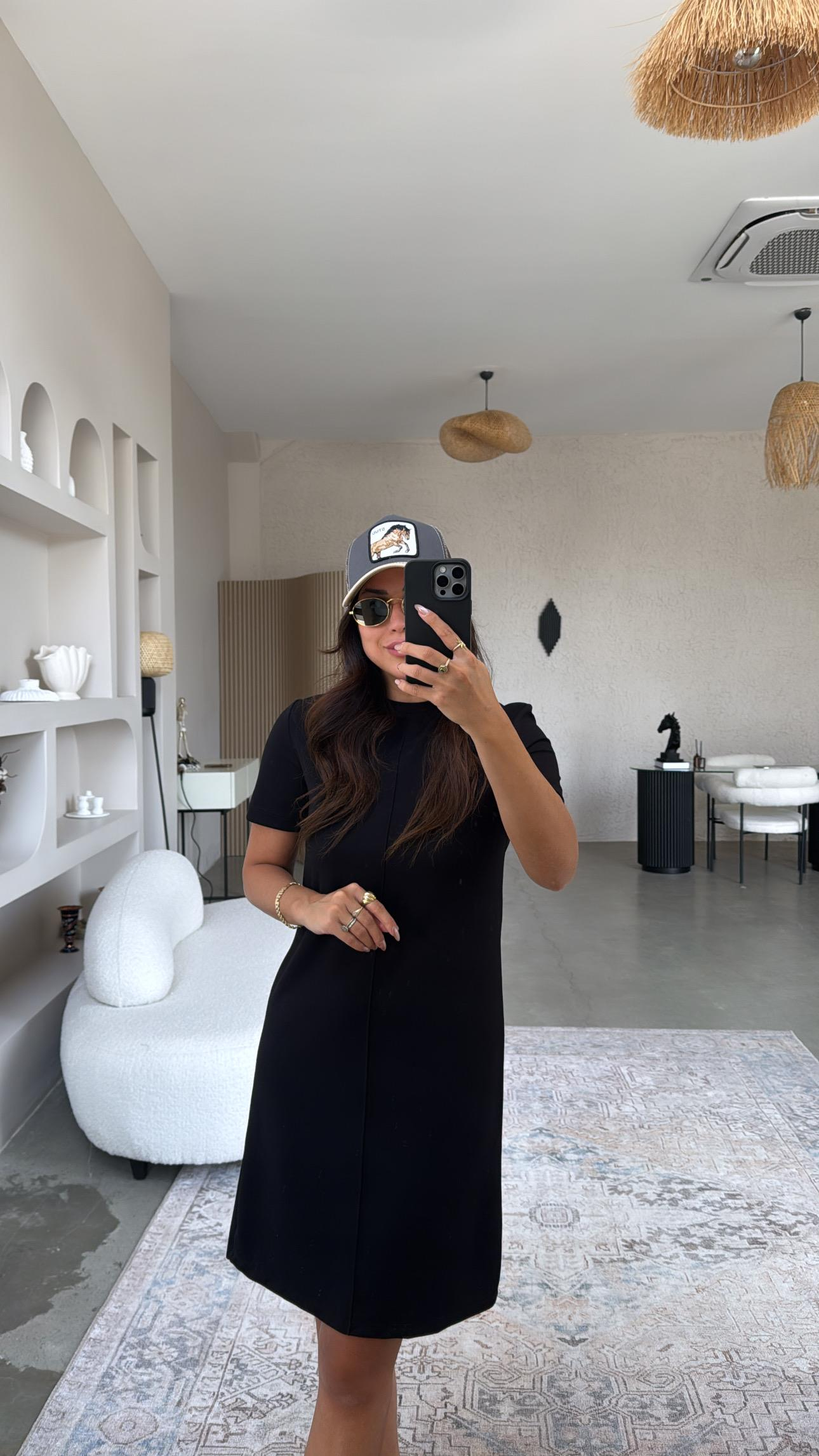 Siyah Çımalı Basic Elbise