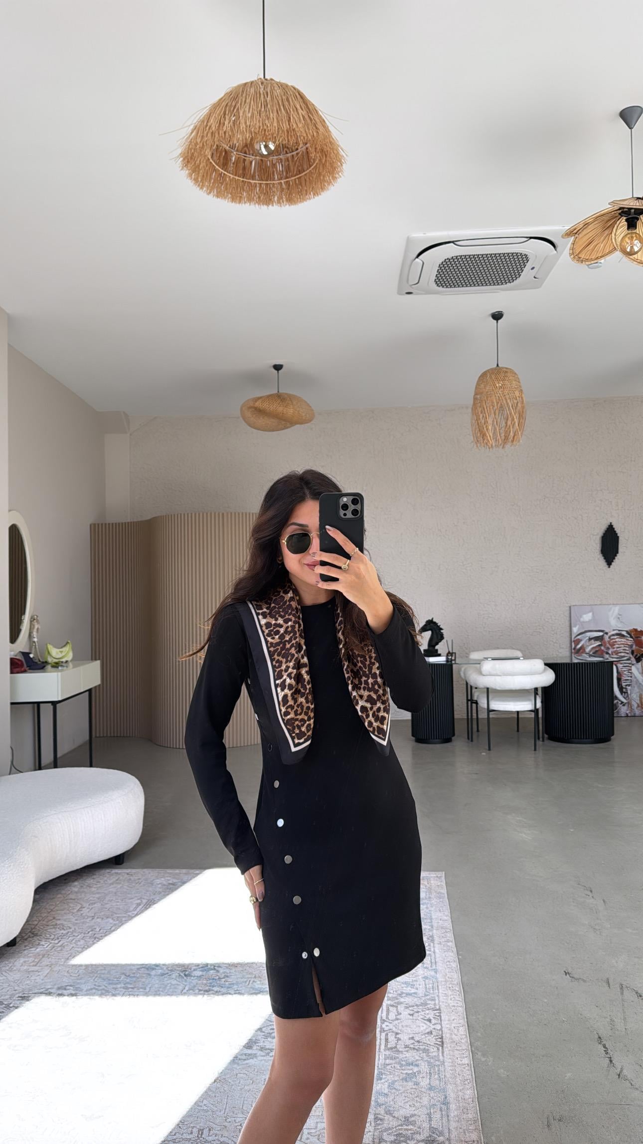 Siyah Çıtçıt Detaylı Modal Elbise