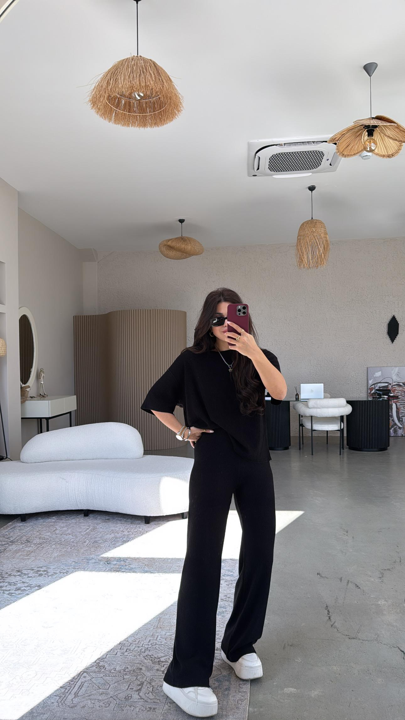 Siyah İthal Yumuşak Basic Takım