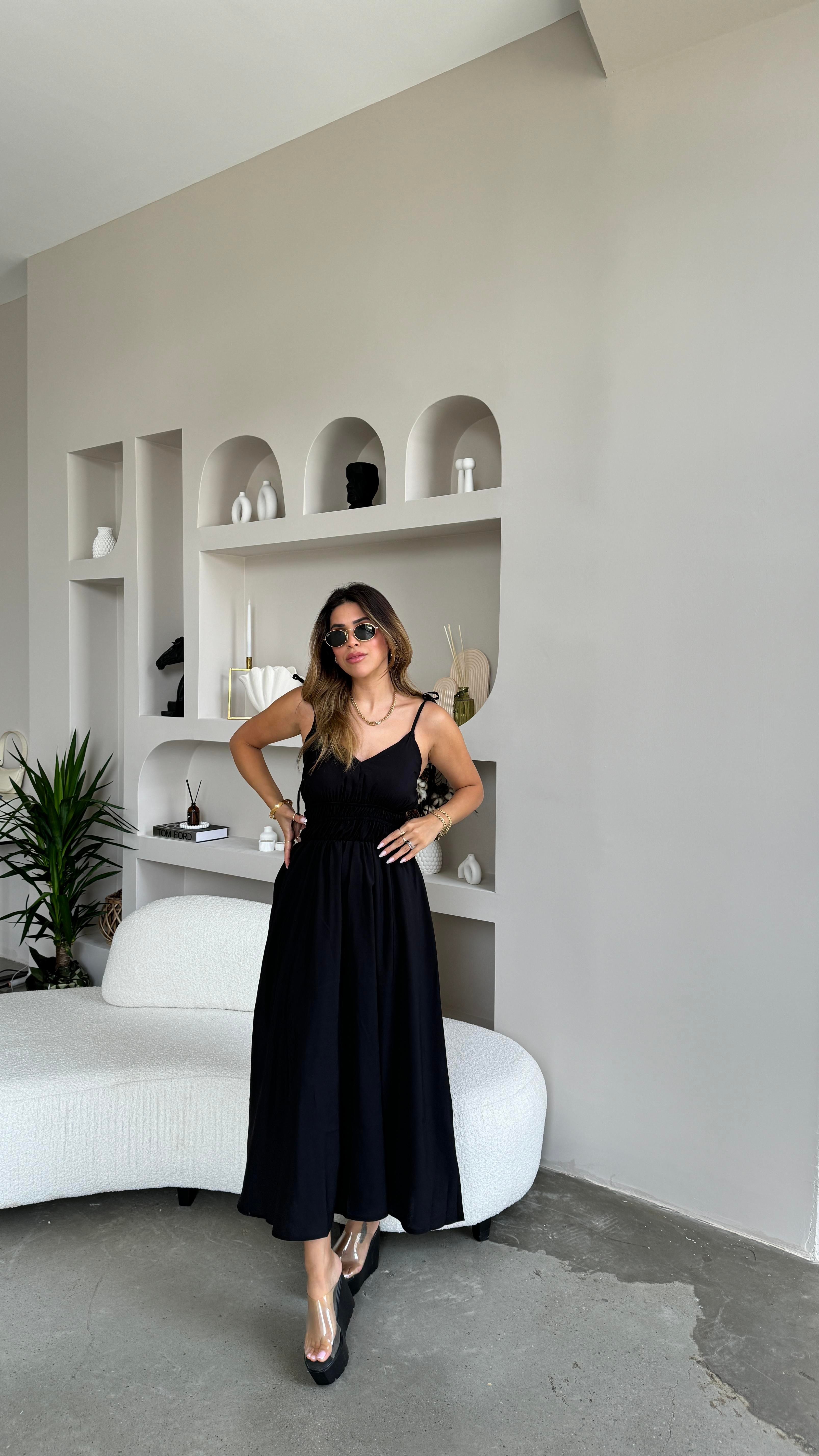 Siyah Keten Askılı Astarlı Elbise