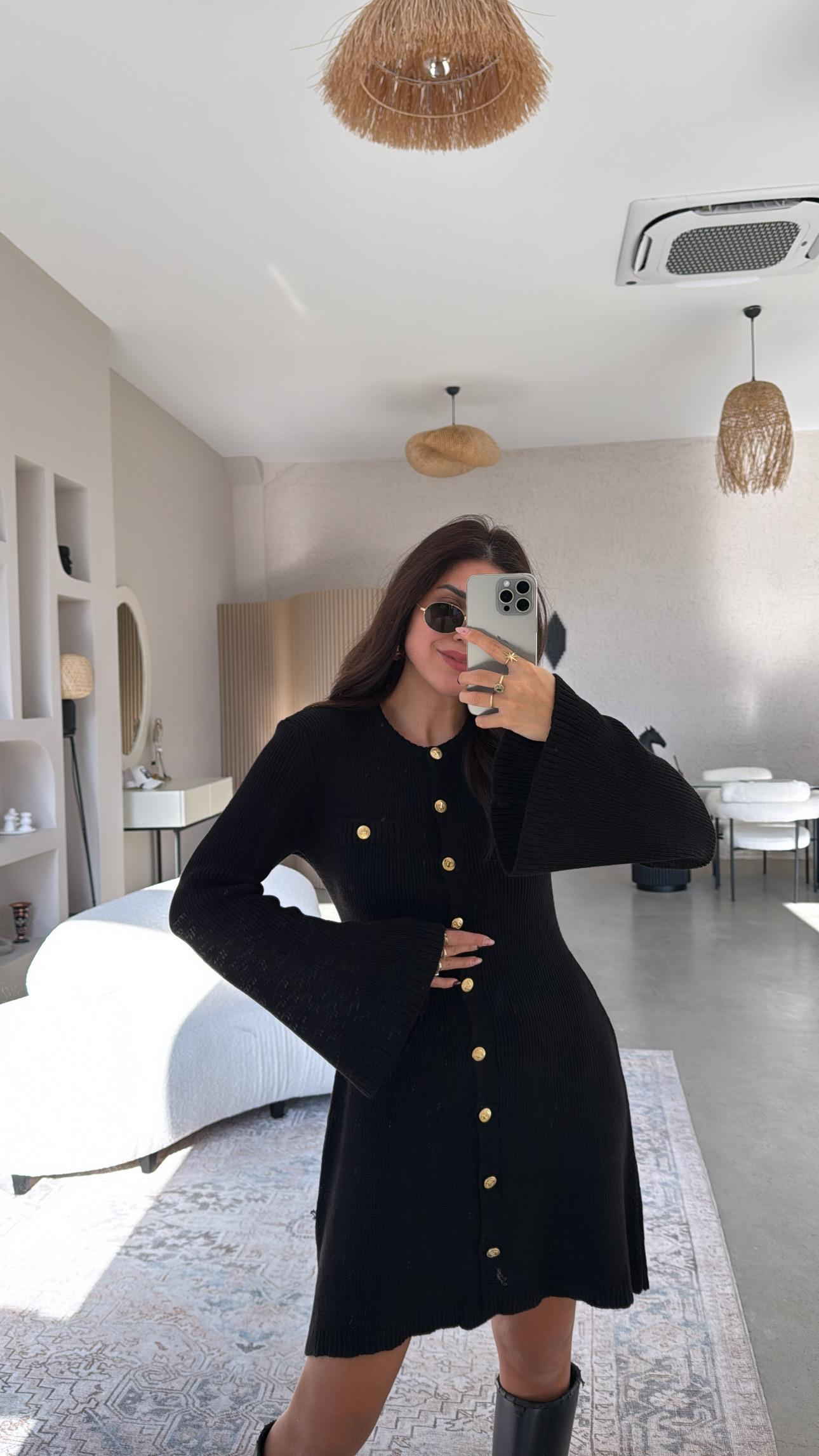 Siyah Massi Gold Düğmeli Triko Elbise
